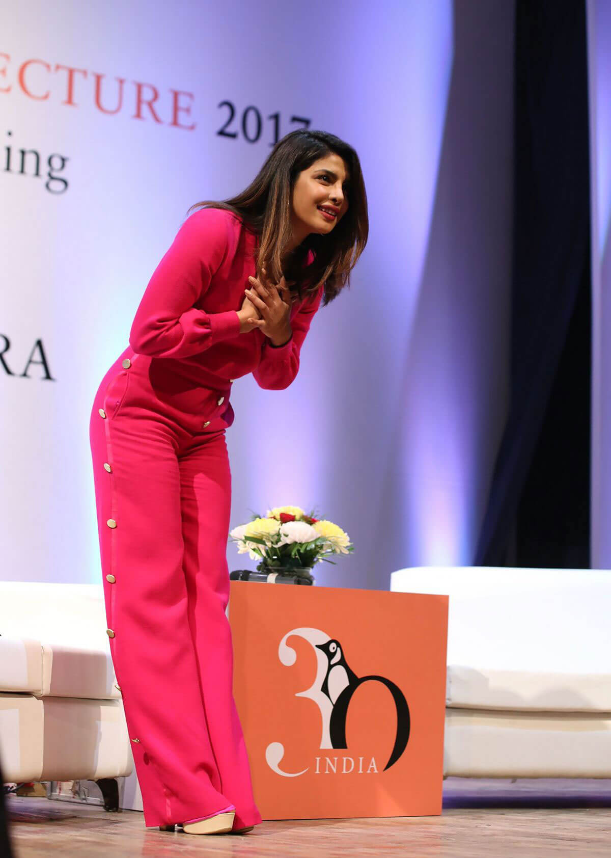 Priyanka Chopra Stills at Penguin Annual Lecture 2017 in New Delhi 2017/12/26