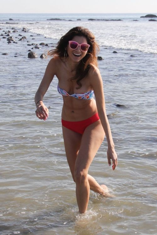 Blanca Blanco Stills in Bikini on the Beach in Malibu 2018/01/06 14