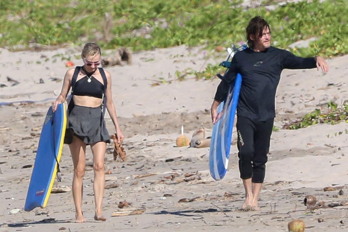 Diane Kruger and Norman Reedus Stills at a Beach in Costa Rica 2018/01/02