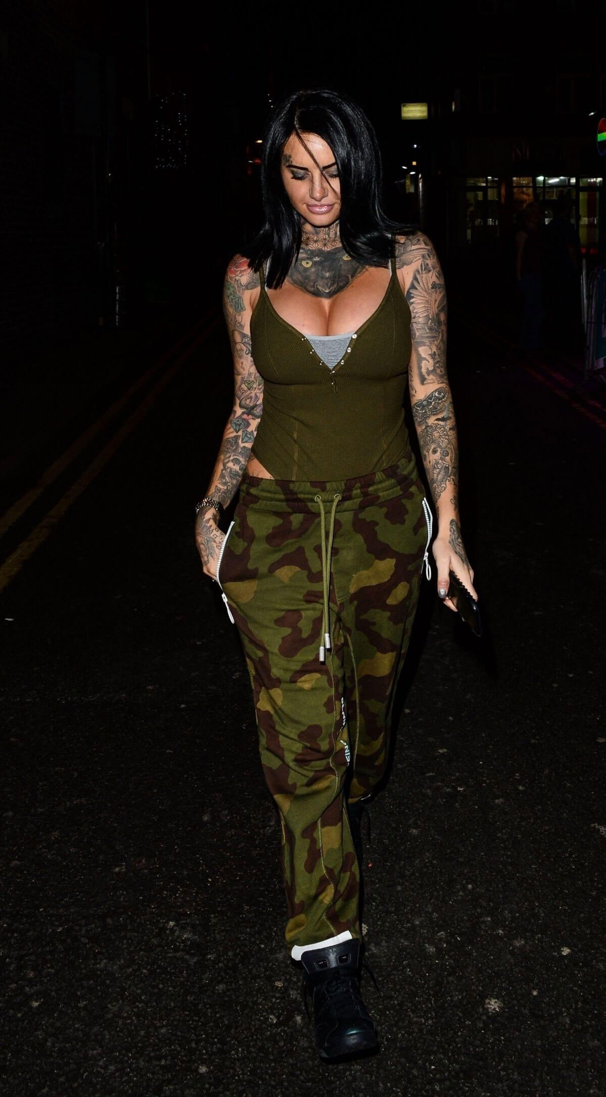 Jemma Lucy Stills at Vanilla Bar in Manchester 2017/12/30