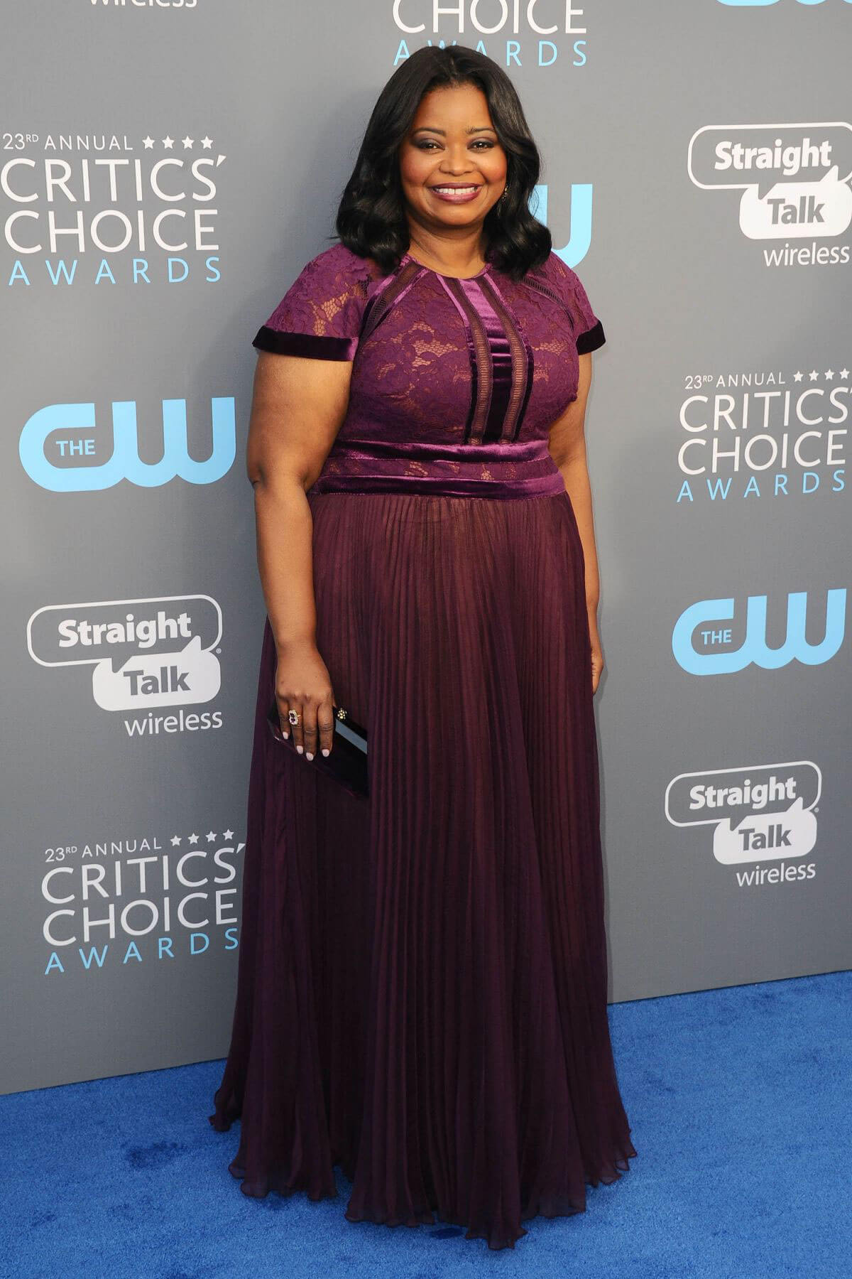 Octavia Spencer Stills at 2018 Critics Choice Awards in Santa Monica 2018/01/11