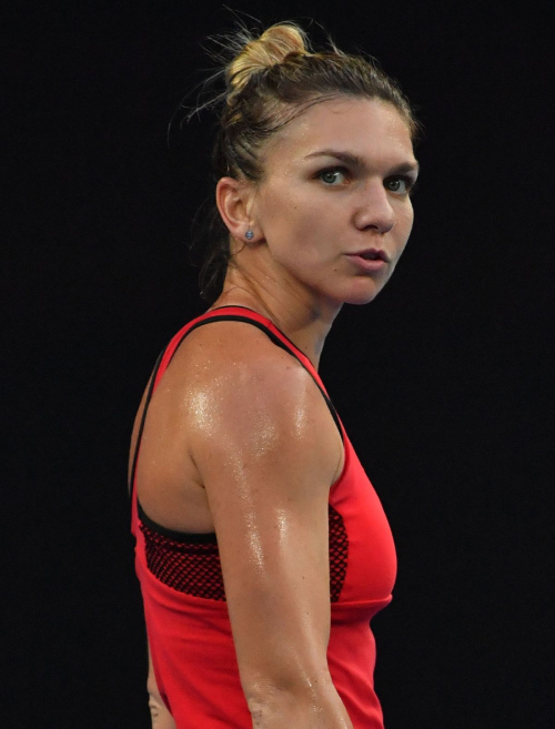 Simona Halep Stills at Australian Open Tennis Tournament Final in Melbourne 2018/01/27 5