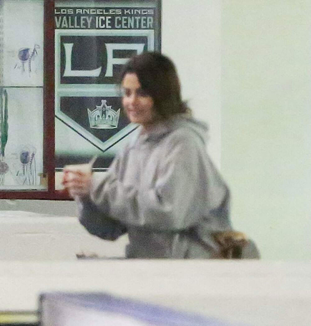 Selena Gomez Stills at Kings Valley Ice Center in Los Angeles 2018/01/31