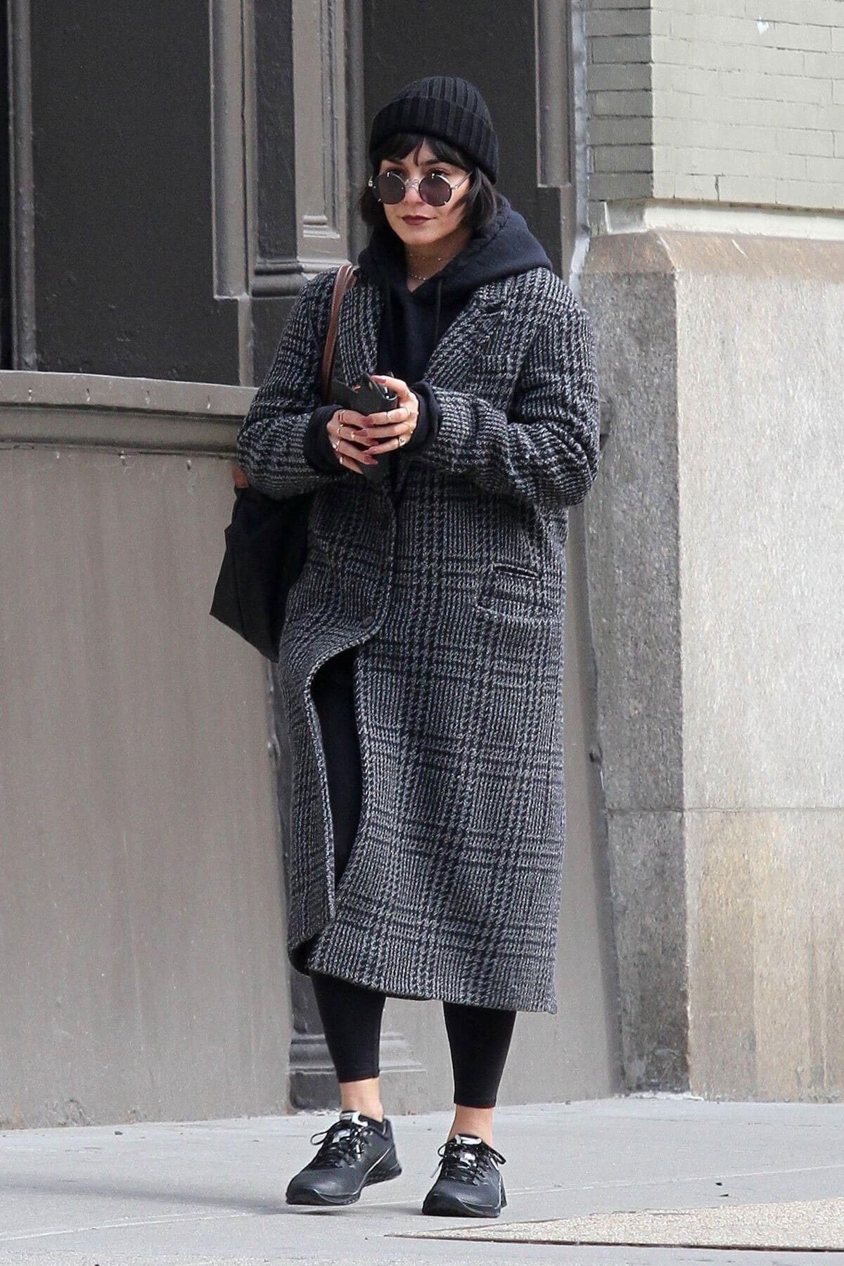 Vanessa Hudgens Stills Out in New York 2018/01/29