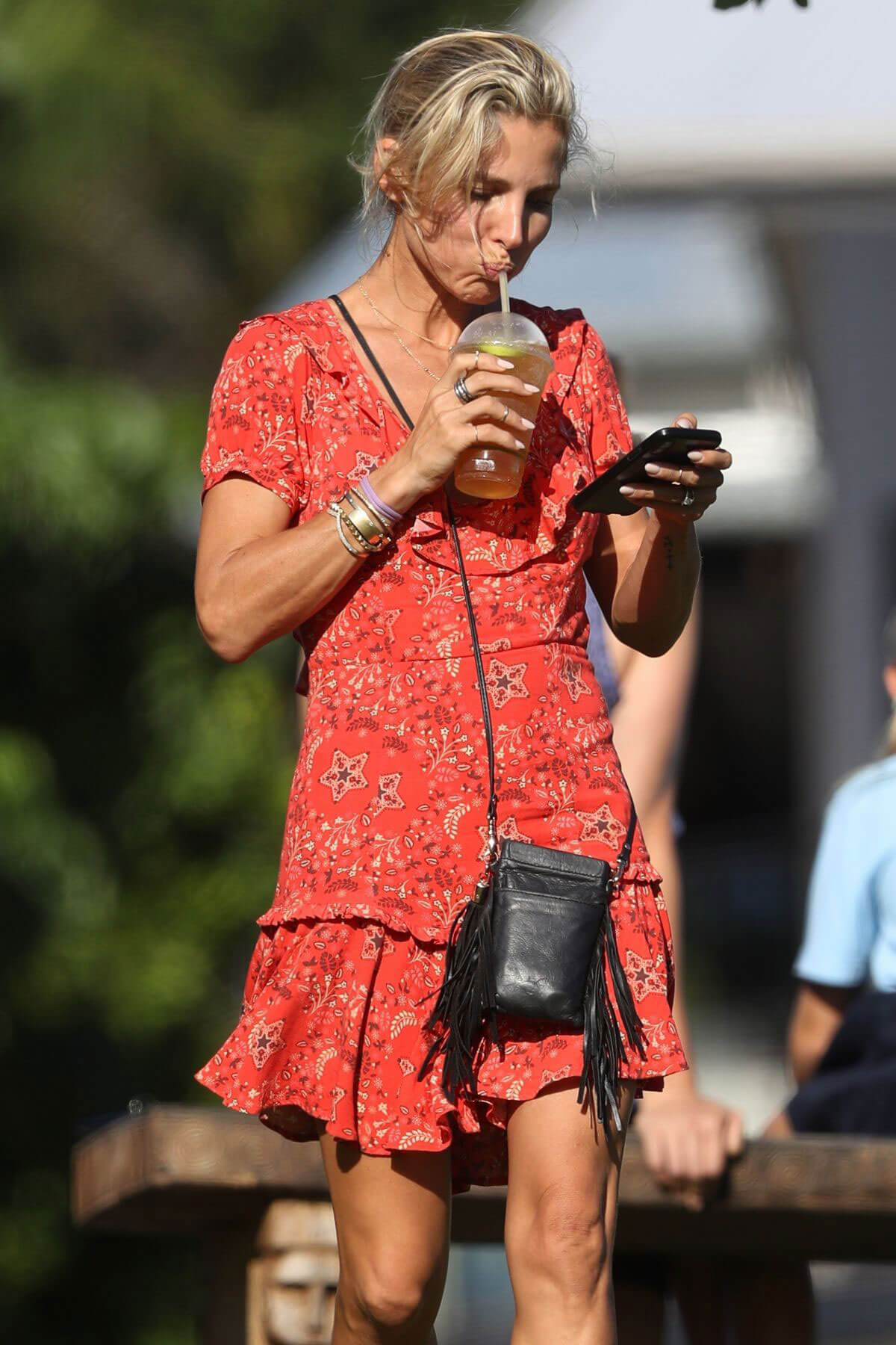 Elsa Pataky Stills Out and About in Byron Bay 2018/04/03