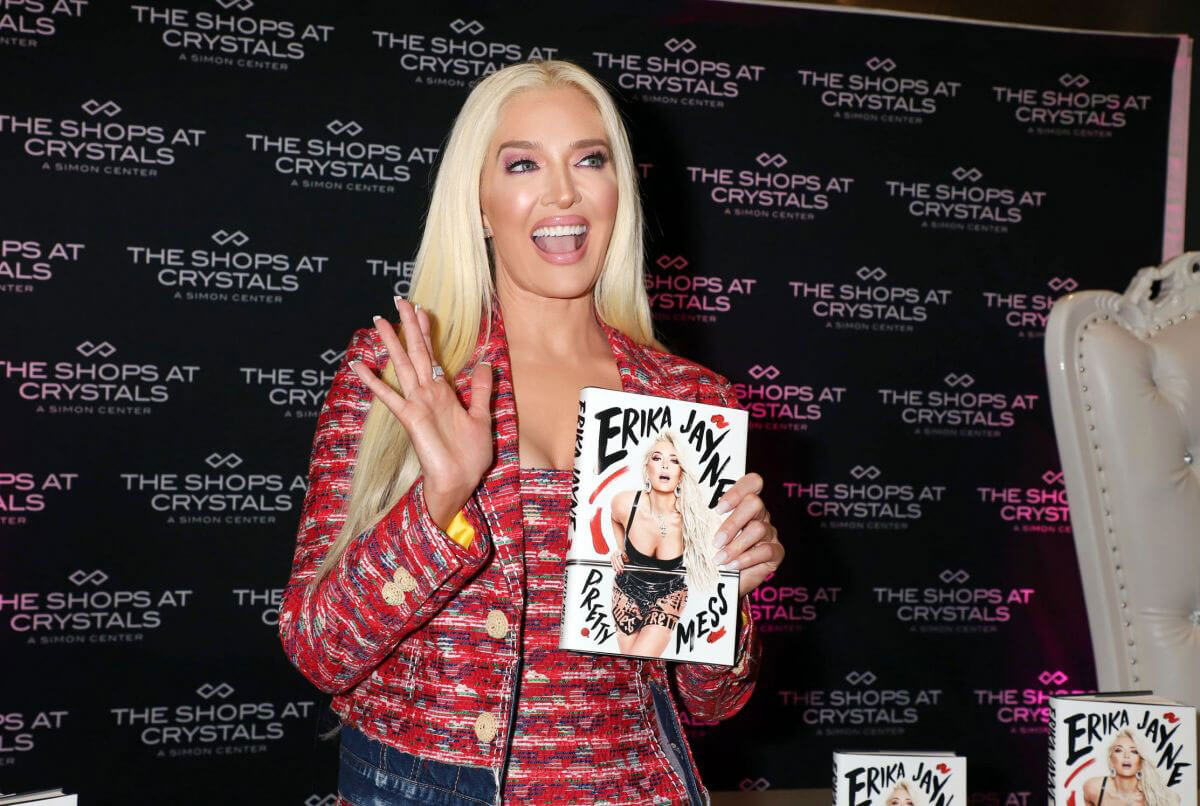 Erika Jayne Stills at Pretty Mess Book Signing in Las Vegas 2018/03/31