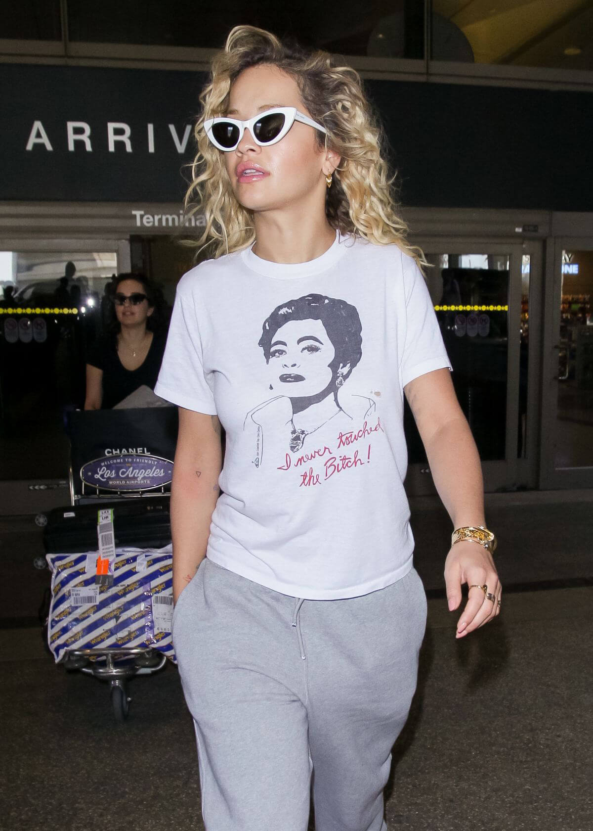 Rita Ora Stills at LAX Airport in Los Angeles 2018/04/13