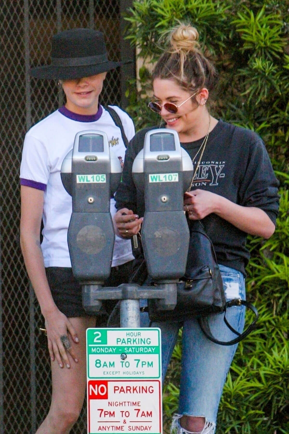 Cara Delevingne and Ashley Benson Out in West Hollywood 2018/05/26