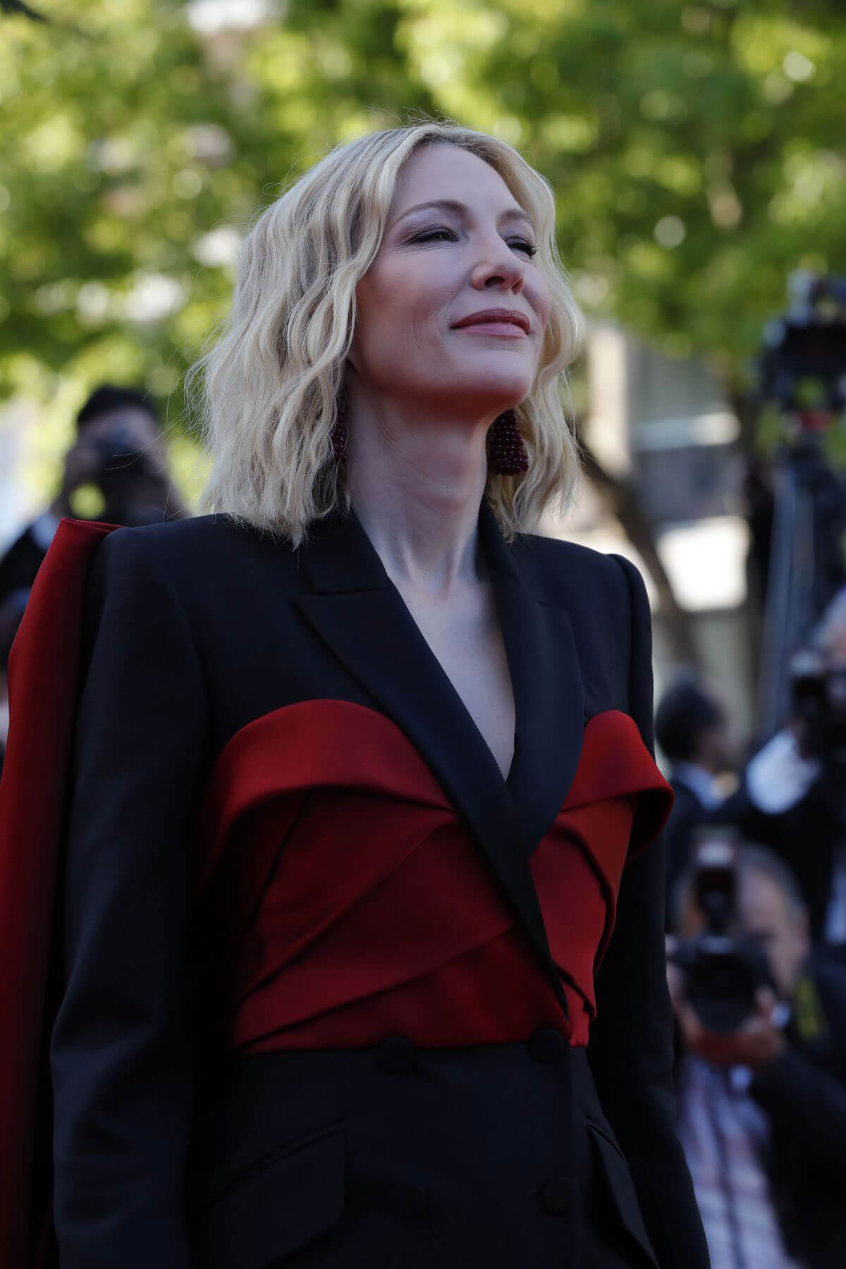 Cate Blanchett Stills at 71st Annual Cannes Film Festival Closing Ceremony 2018/05/19