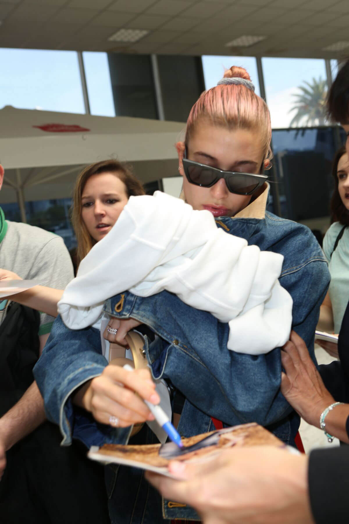 Hailey Baldwin Stills at Out and About in Nice Airport 2018/05/10