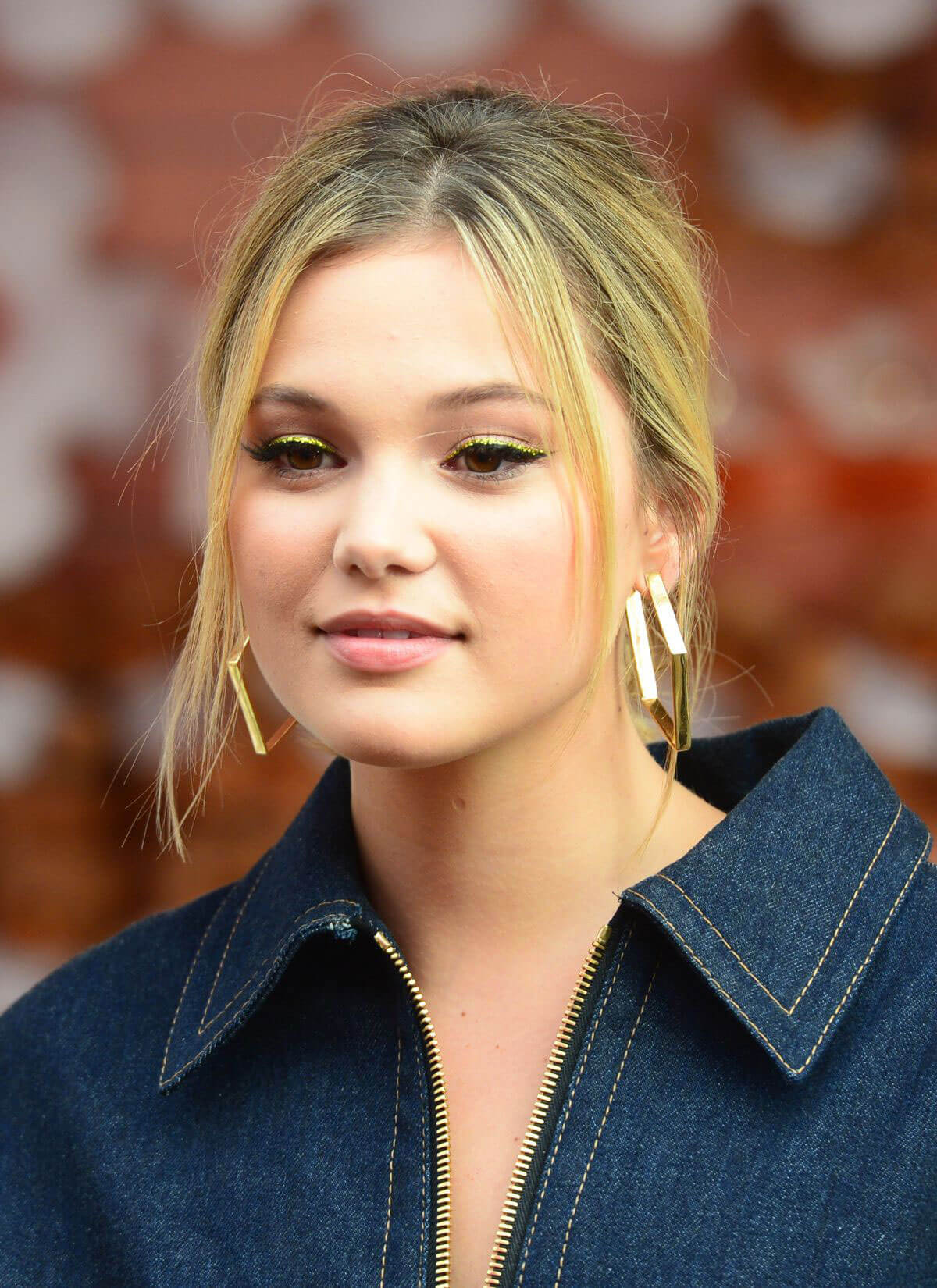 Olivia Holt Stills at Daisy Love Fragrance Launch in Santa Monica 2018/05/09