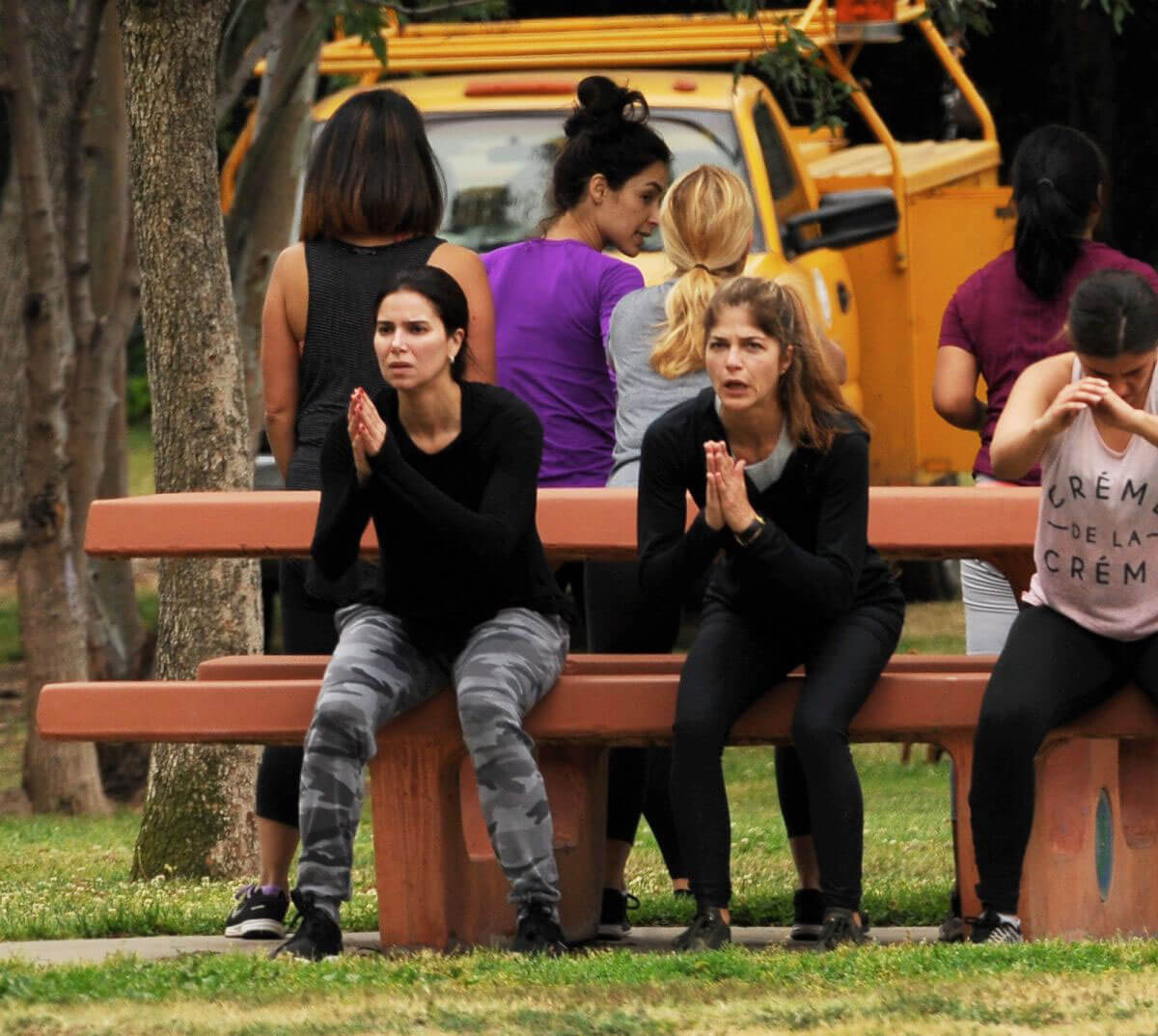 Selma Blair and Roselyn Sanchez Stills Working Out at a Park in Studio City 2018/05/23