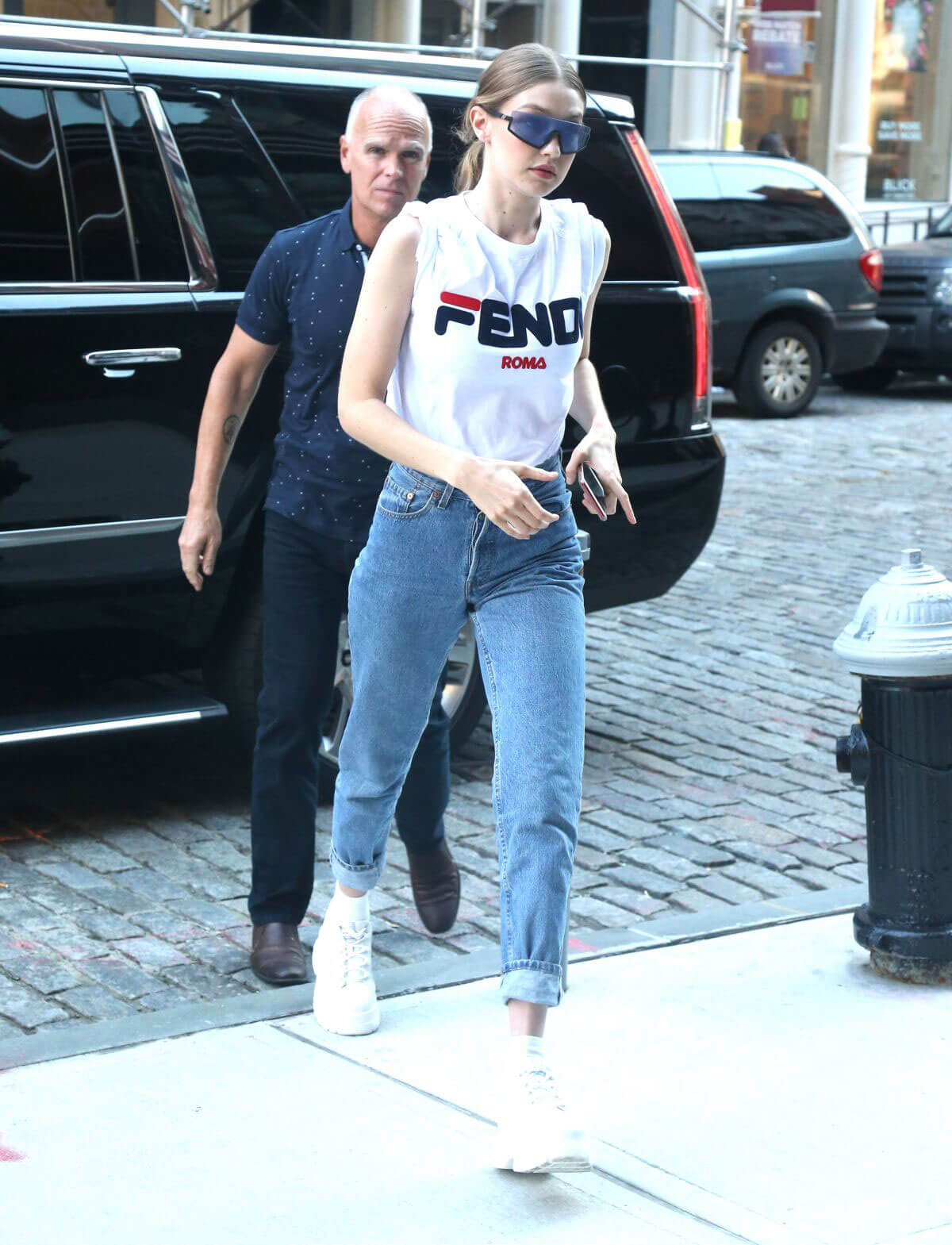 Gigi Hadid Out and About in New York 2018/05/30