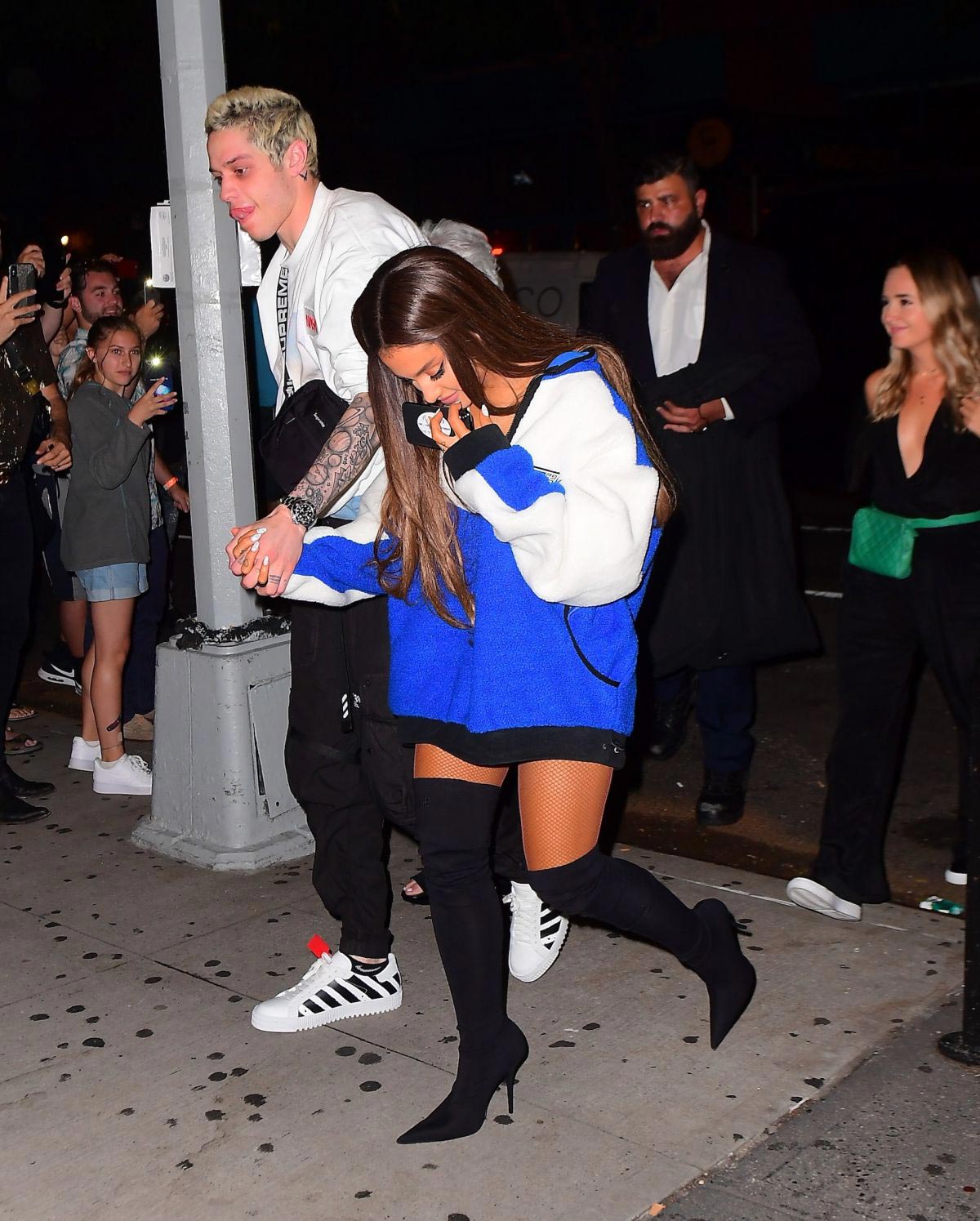 Ariana Grande and Pete Davidson at VMA After-party Concert in New York 2018/08/20