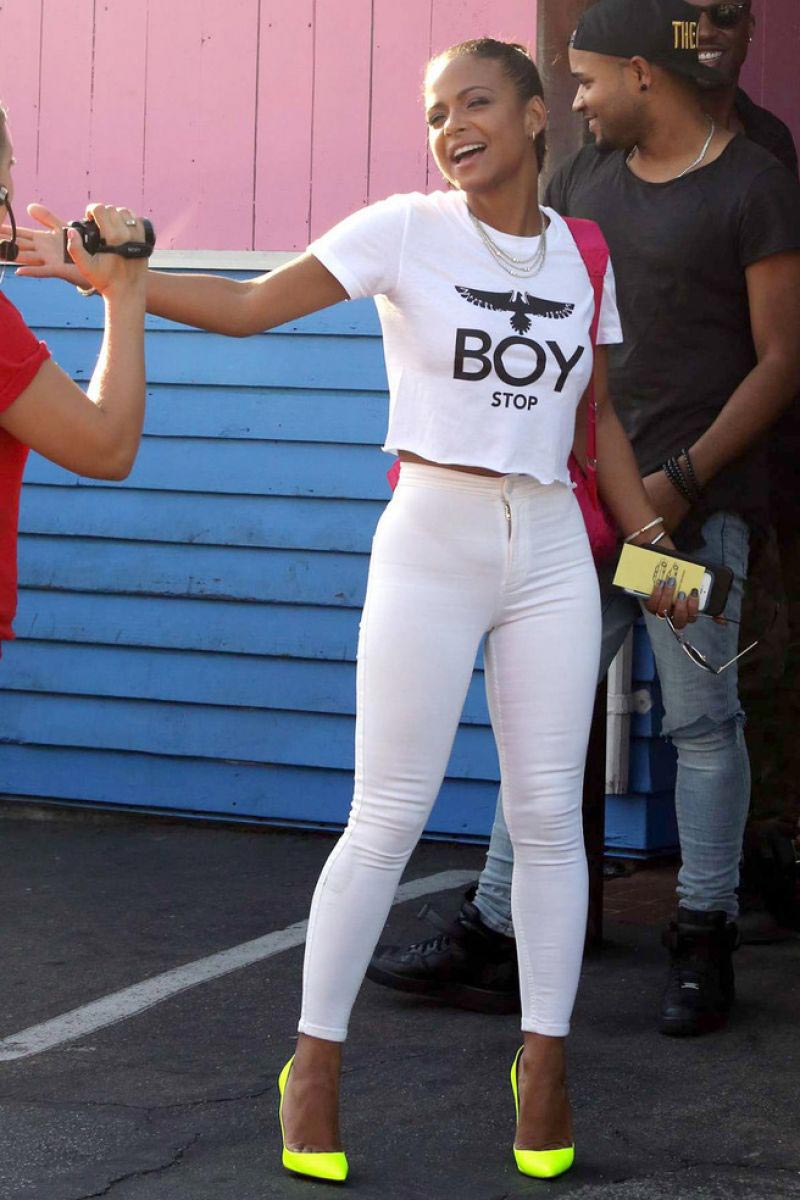 Christina Milian in Tight White Pants 2018/07/01