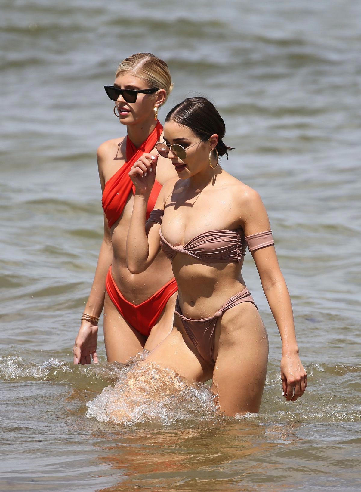 Olivia Culpo and Devon Windsor in Bikini at a Beach in Miami 2018/08/13