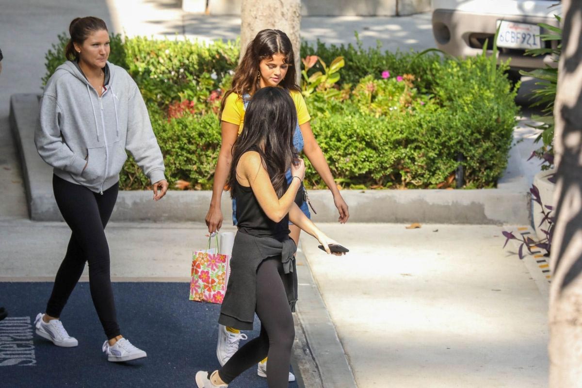 Selena Gomez Out and About in Los Angeles 2018/08/19