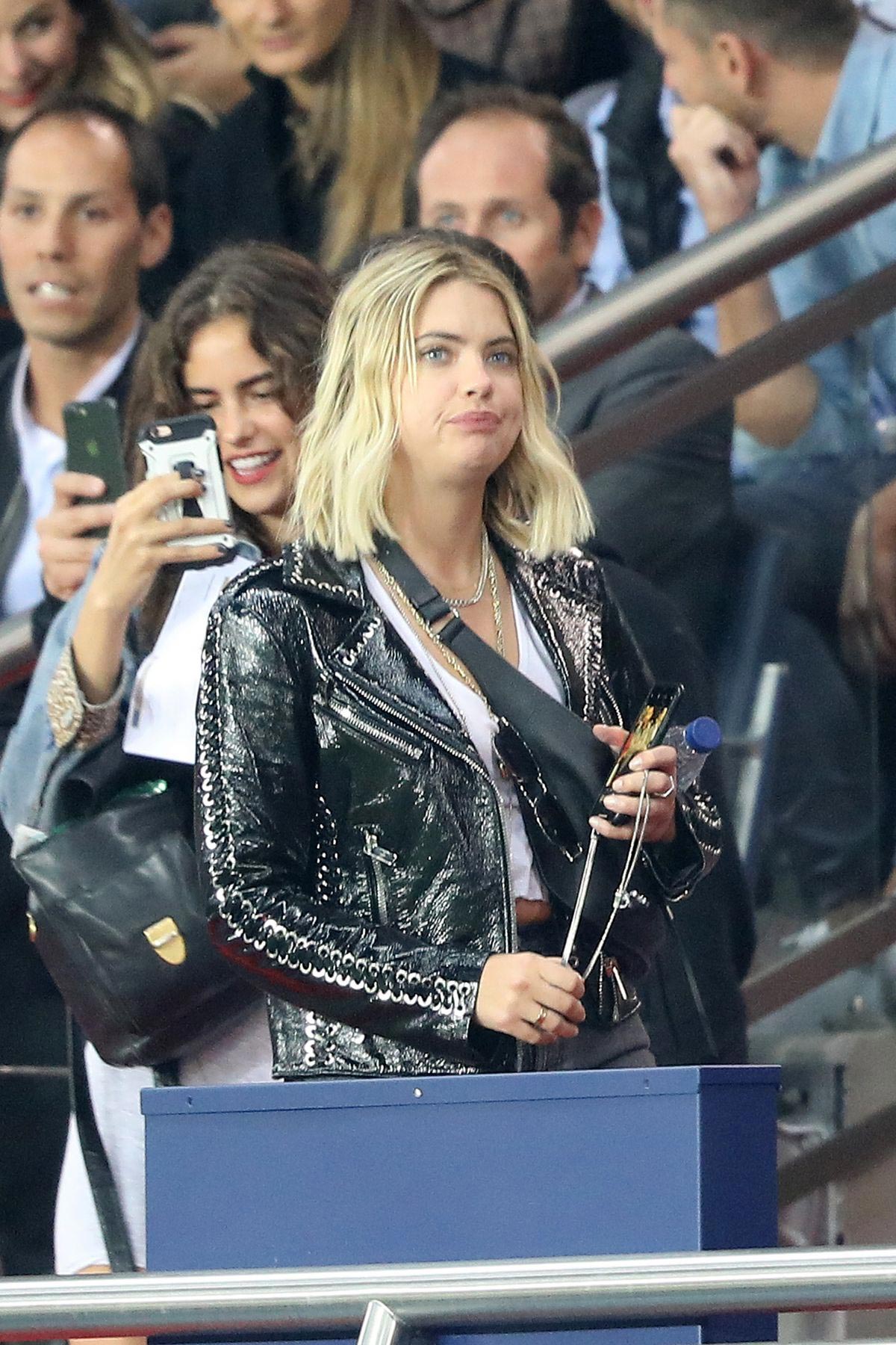 Ashley Benson at PSG vs Rennes Soccer Match in Paris 2018/09/26