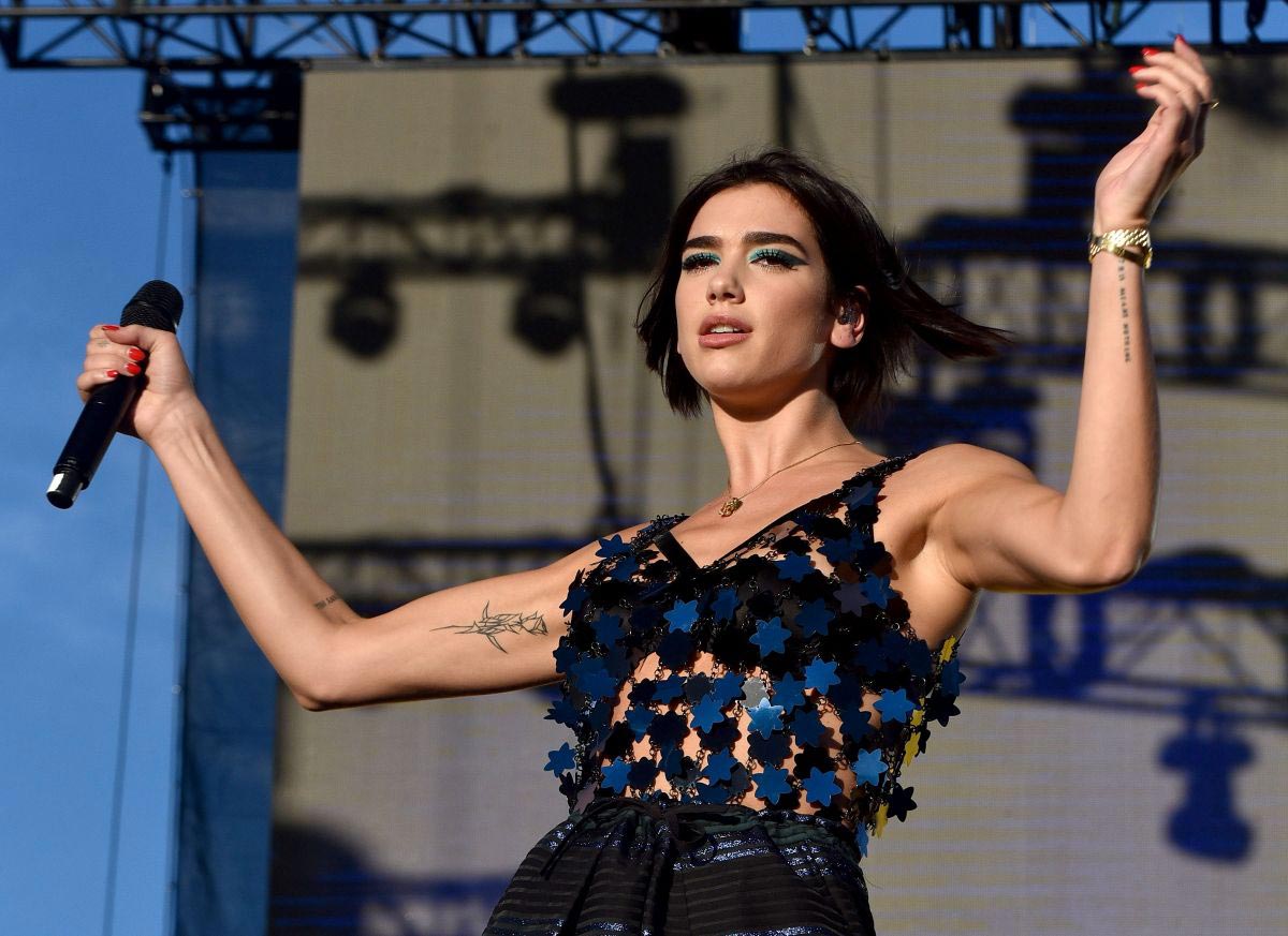 Dua Lipa Performs at Iheartradio Music Festival in Las Vegas 2018/09/22