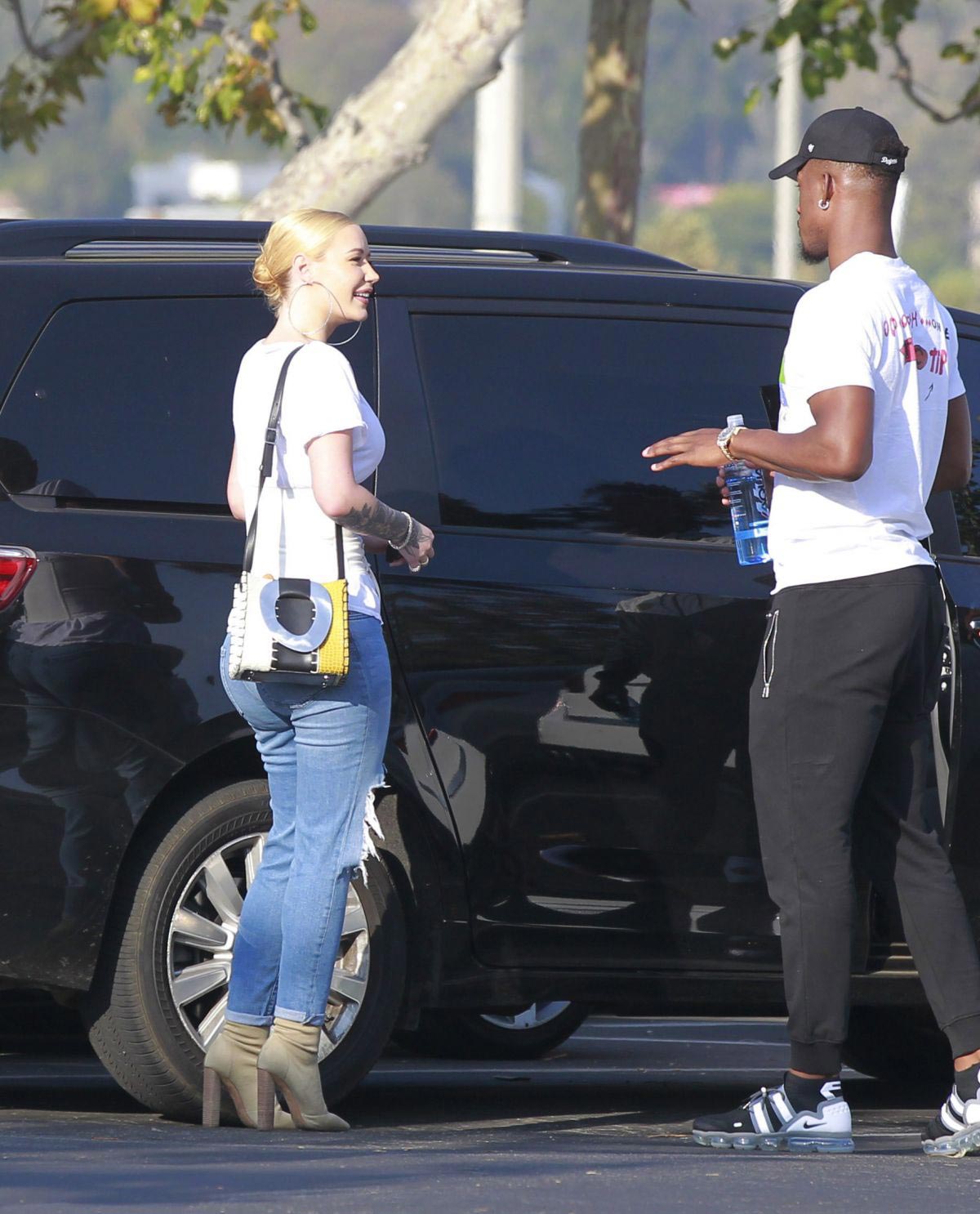 Iggy Azalea and Jimmy Butler Out in Malibu 2018/09/03