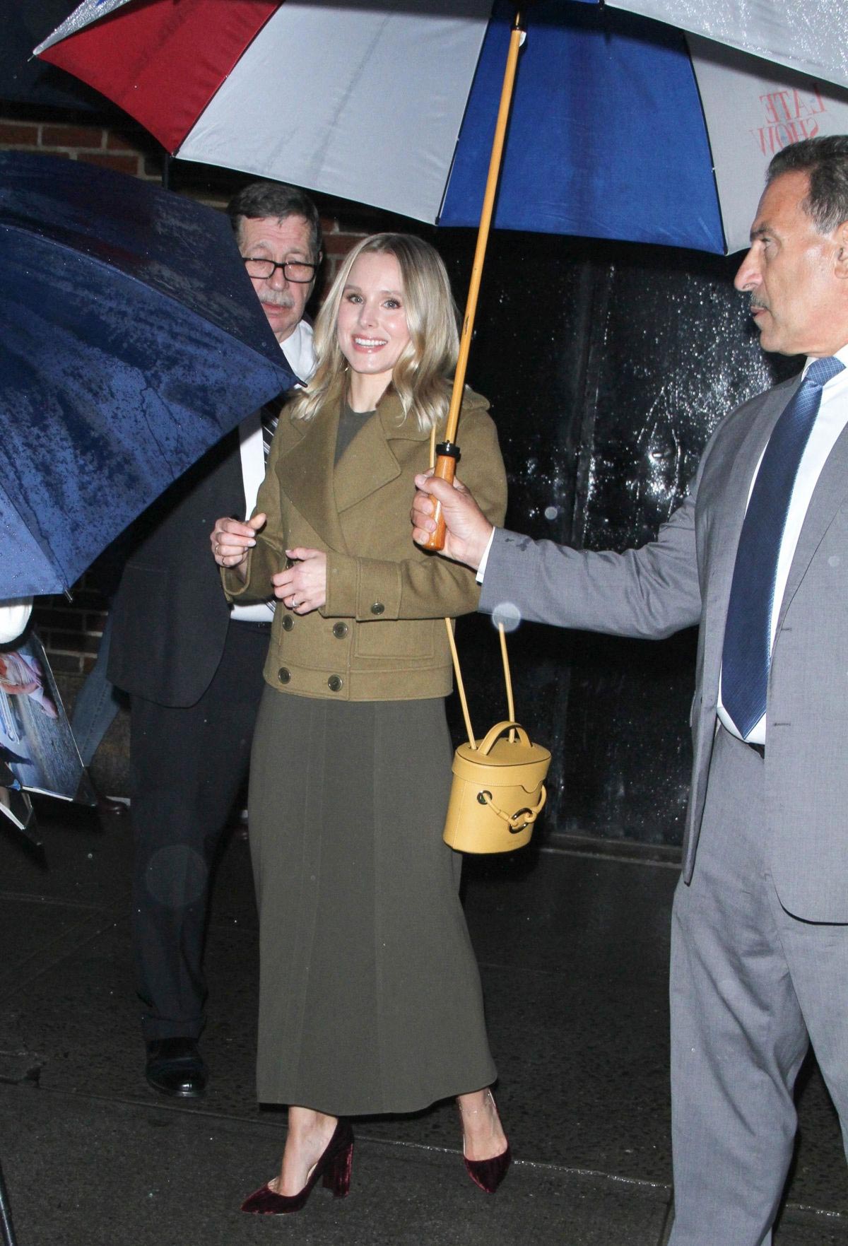 Kristen Bell Arrives at Late Show with Stephen Colbert in New York 2018/09/25