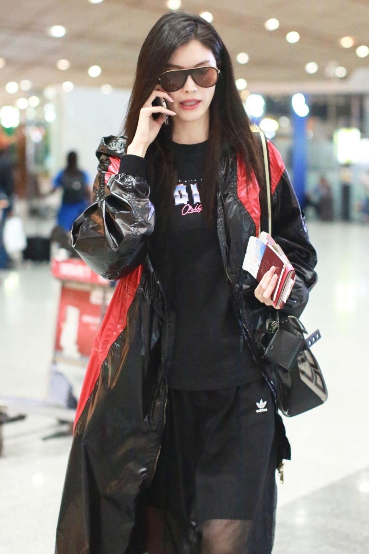 Sui He at Airport in Beijing 2018/09/04