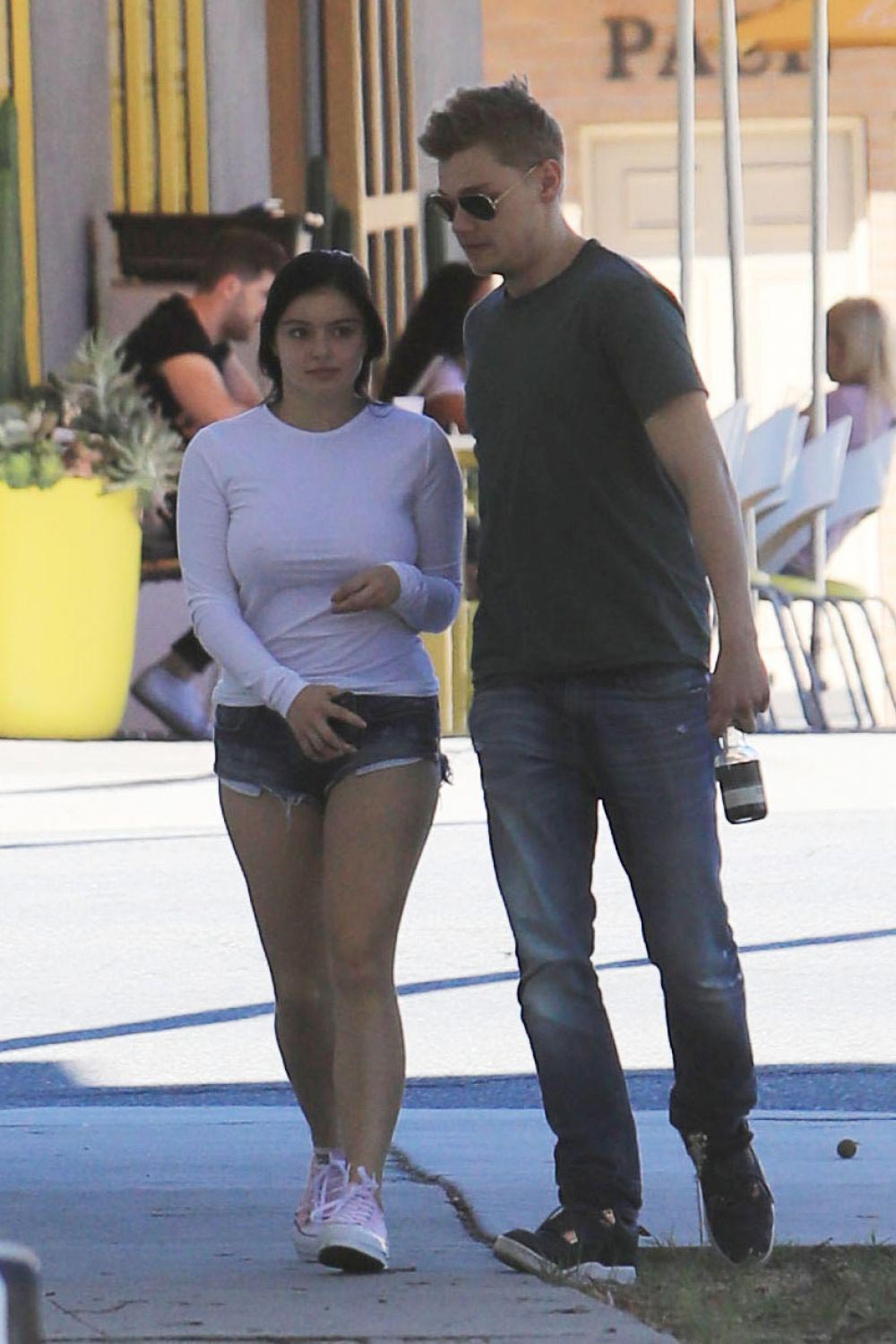 Ariel Winter and Levi Meaden Out in Los Angeles 2018/10/16