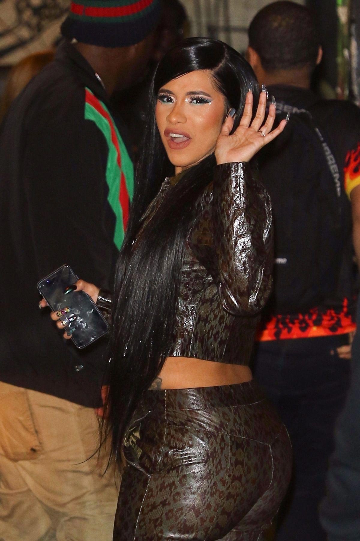 Cardi B Arrives at Tao in New York 2018/10/20