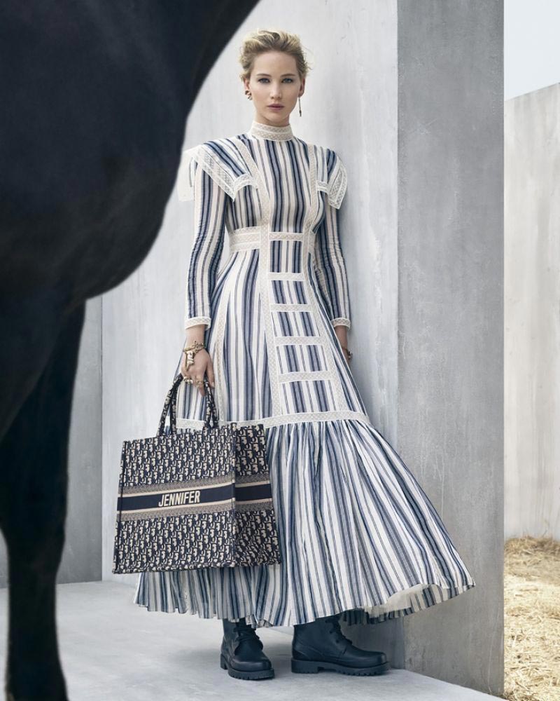 Jennifer Lopez for Christian Dior Cruise 2019 Collection Photos