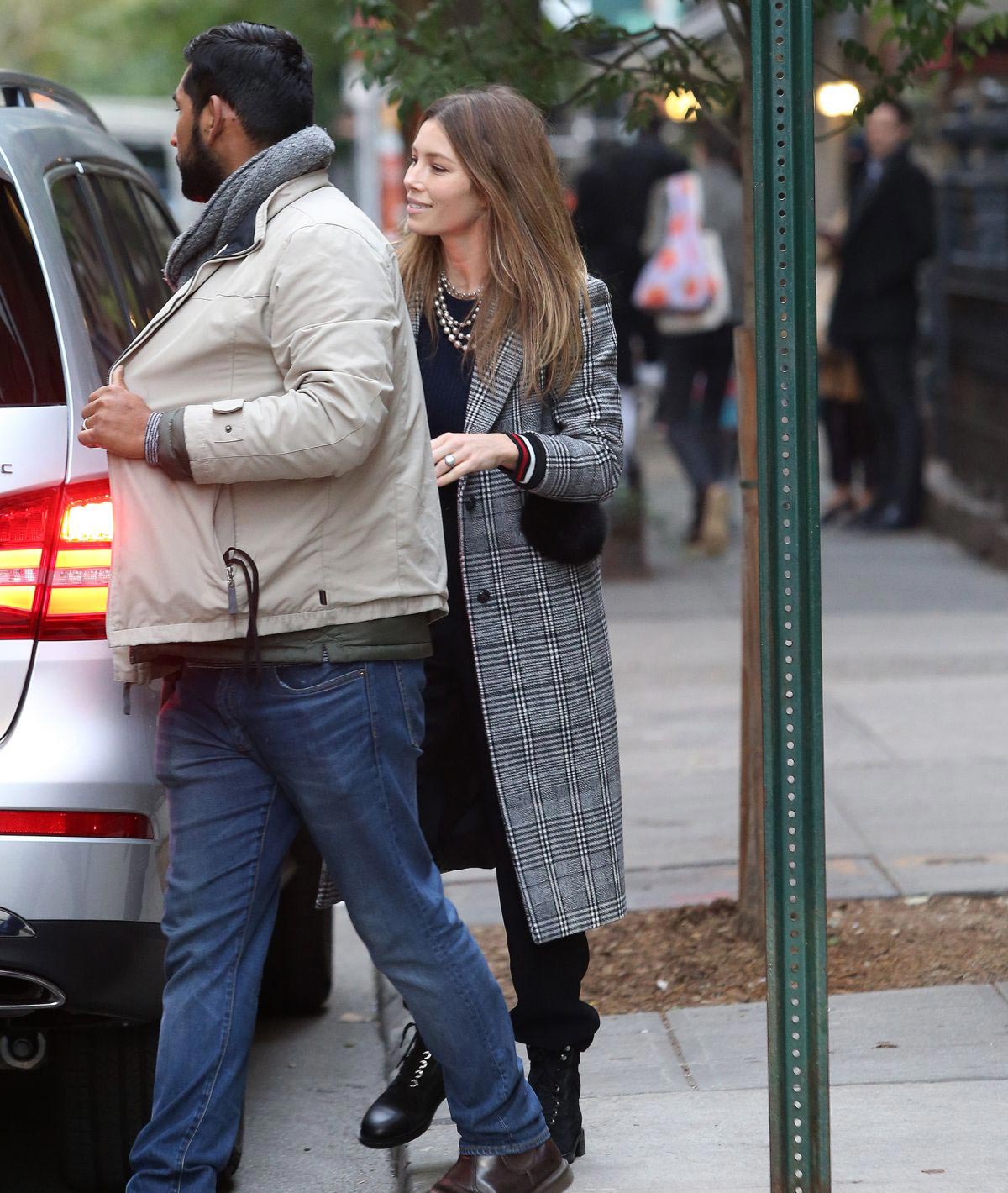 Jessica Biel Out in New York 2018/10/22