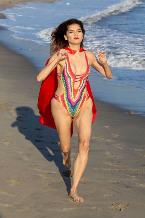 Blanca Blanco as Supergirl on Halloween at Malibu Beach 2018/10/31