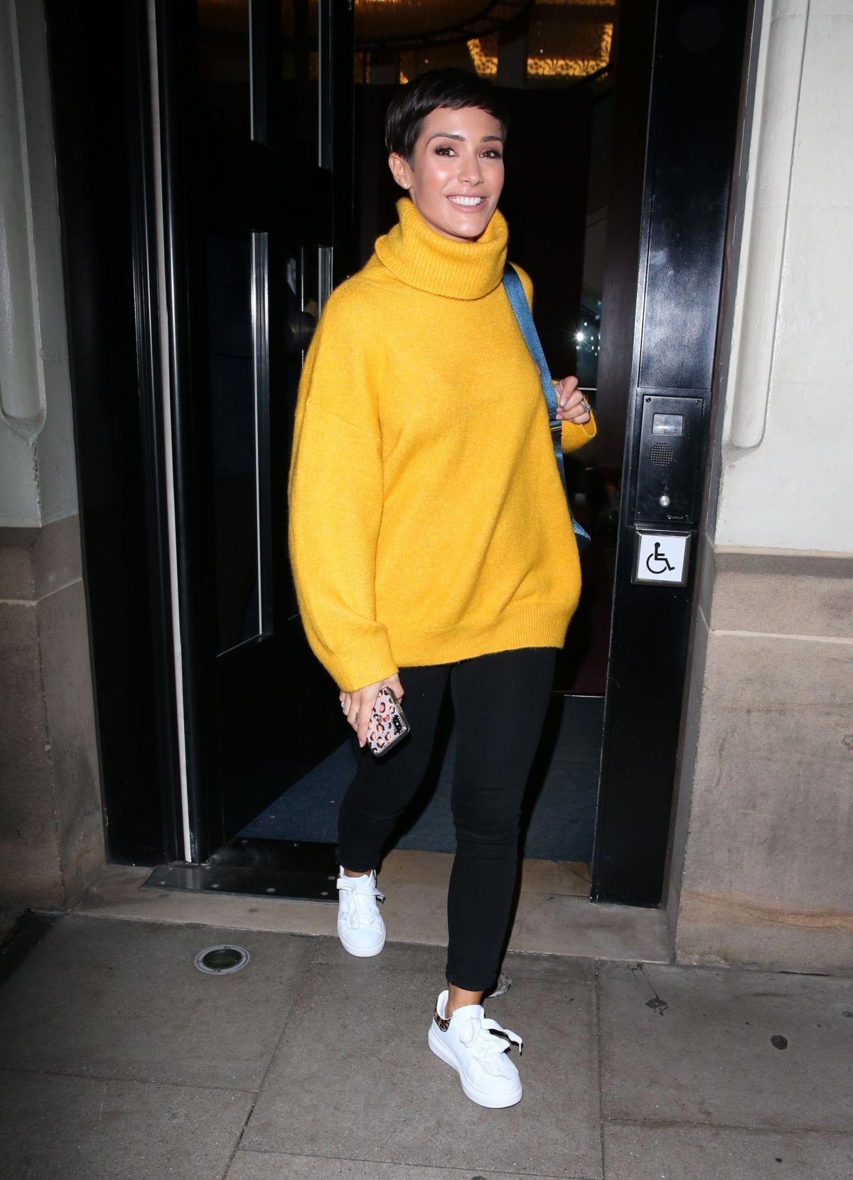 Frankie Bridge Leaves Strictly Come Dancing: It Takes Two in London 2018/11/02