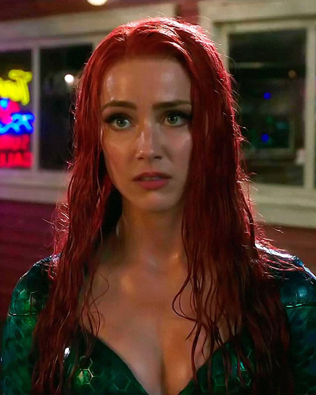 Amber Heard at Aquaman Posters and Promos Photos