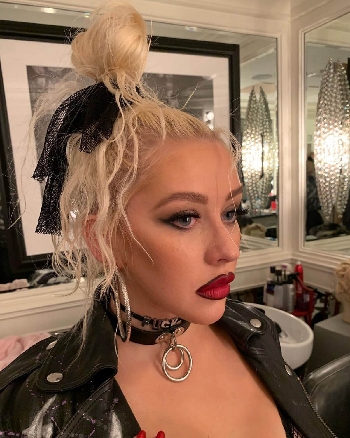 Christina Aguilera Instagram Pictures 2018/12/15