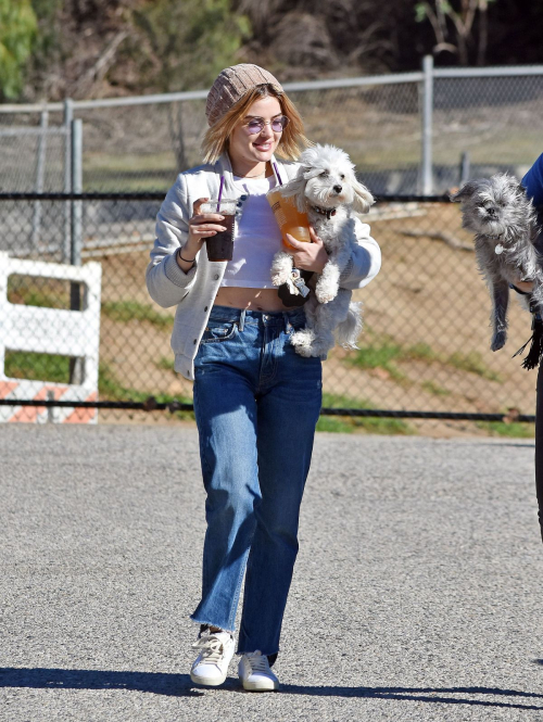 Lucy Hale at a Dog Park in Los Angeles 2018/12/08 4