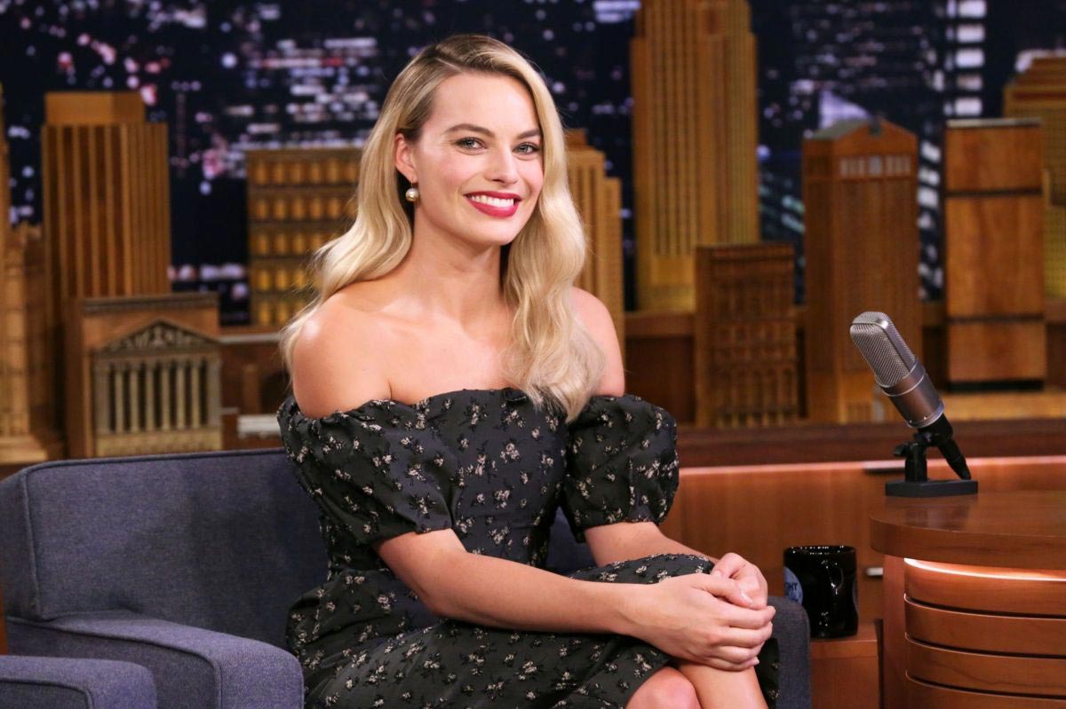 Margot Robbie at Tonight Show Starring Jimmy Fallon 2018/12/03