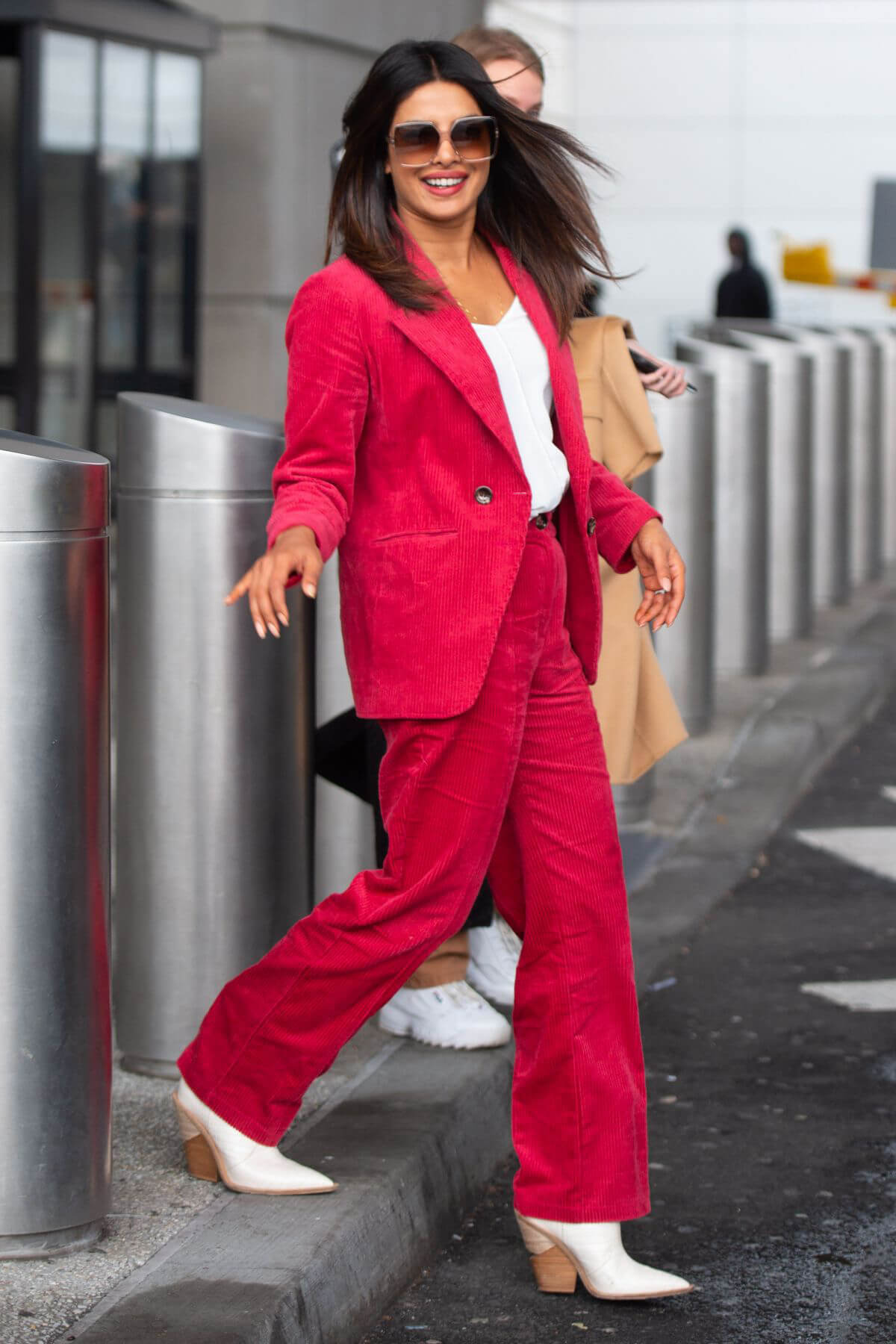 Priyanka Chopra at JFK Airport in New York 2018/12/15