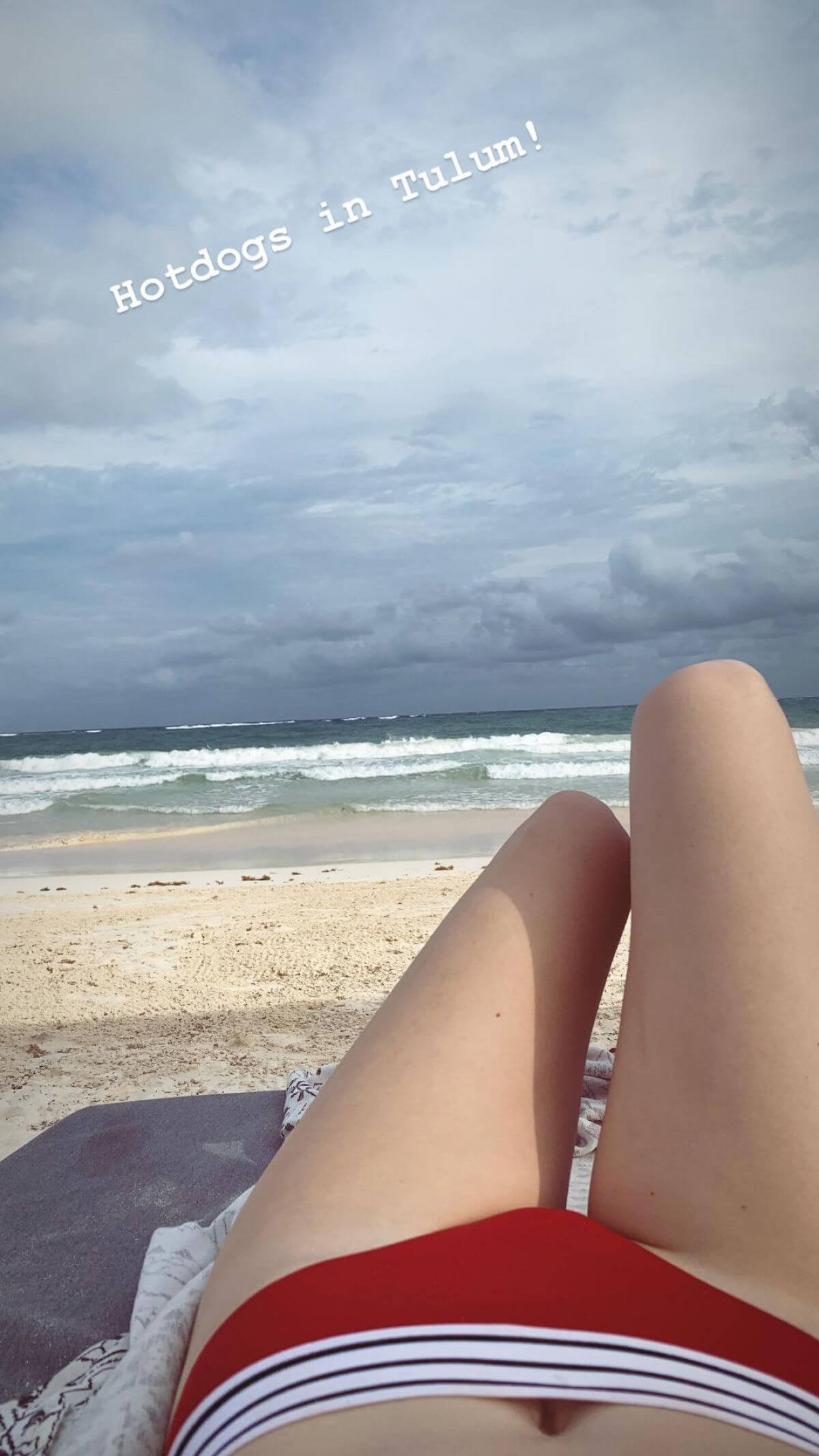 Violett Beane in Bikini at a Beach in Tulum, Instagram Pictures 2018/12/25