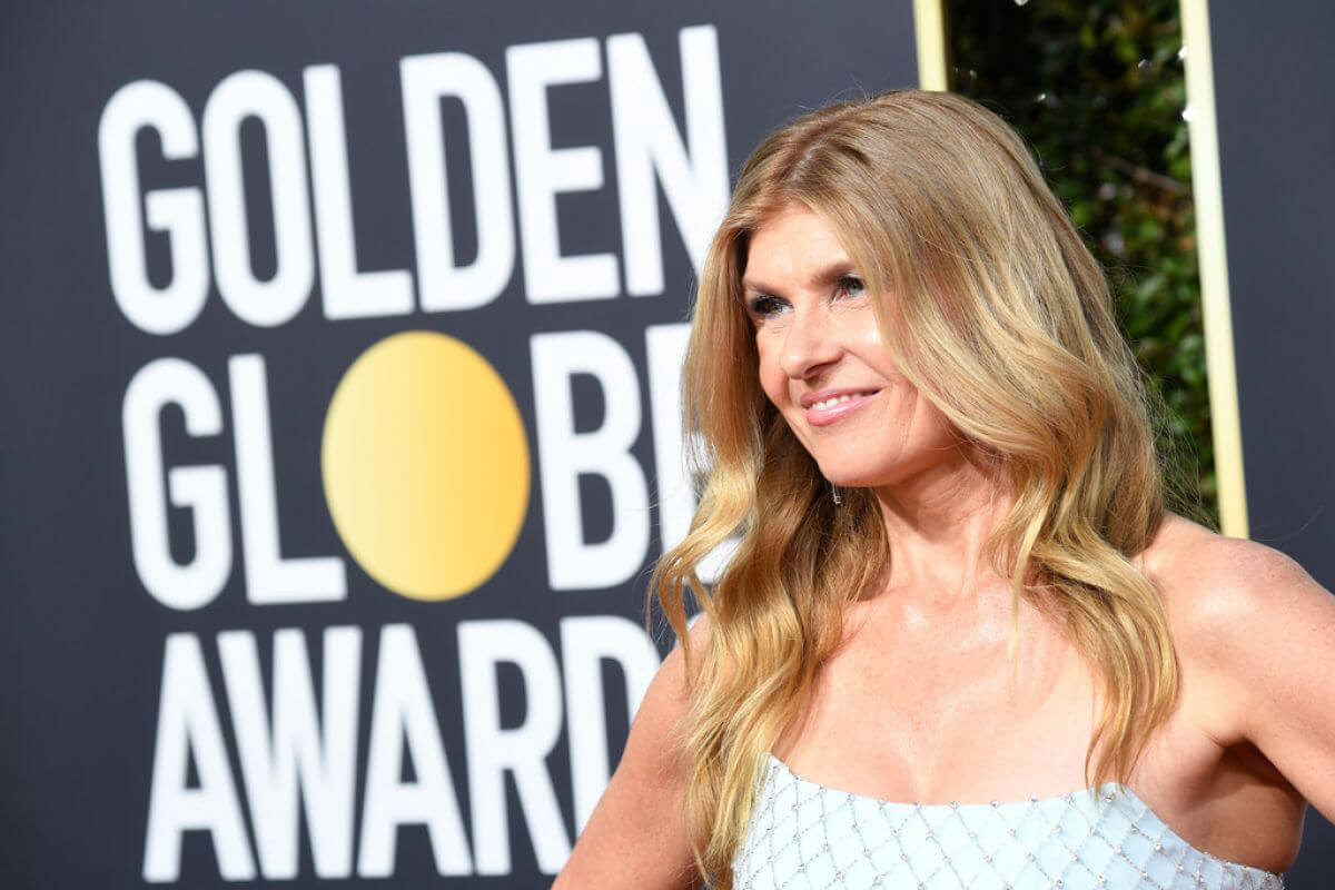 Connie Britton at 2019 Golden Globe Awards in Beverly Hills 2019/01/06