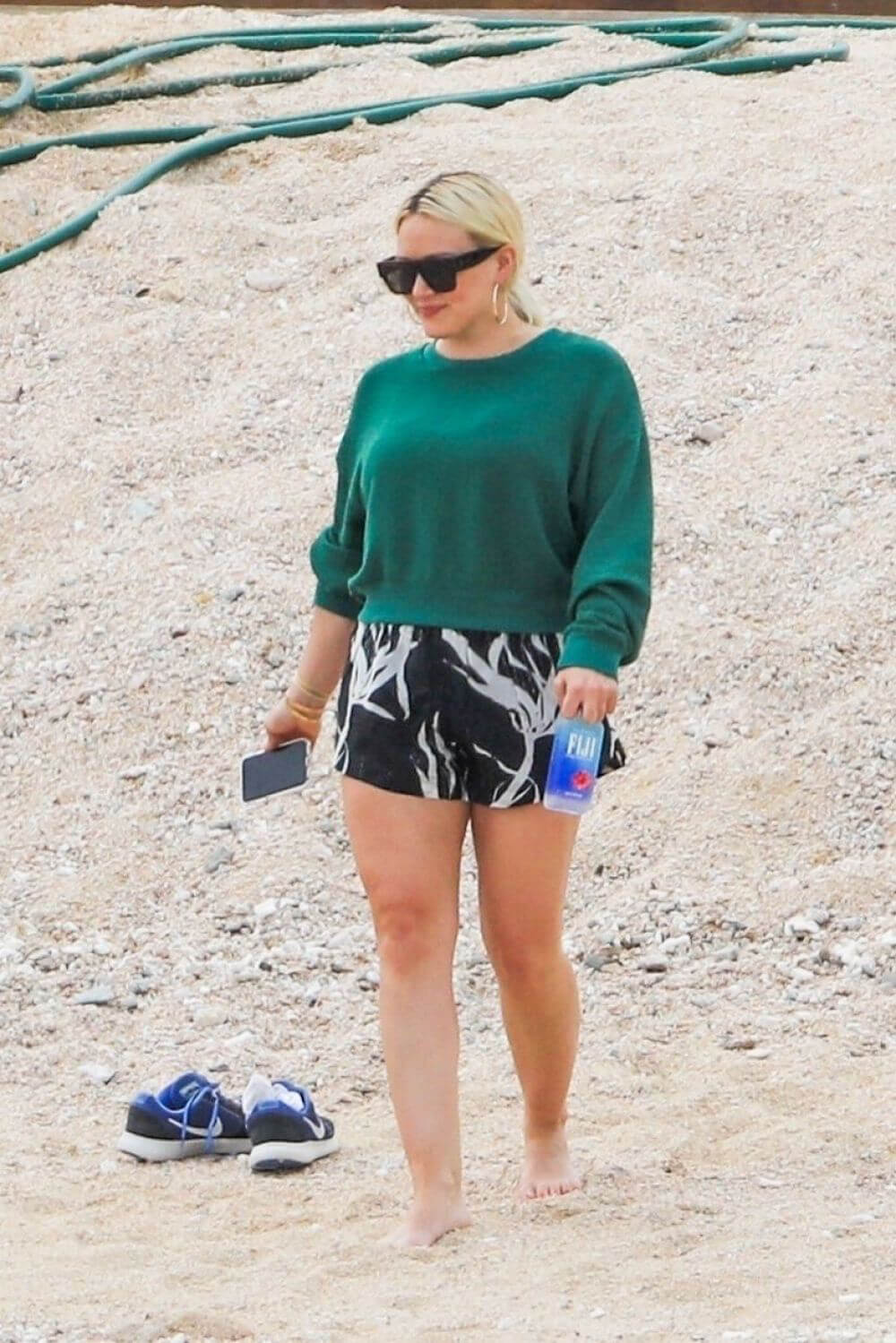 Hilary Duff at a Beach in Cabo San Lucas 2018/12/31