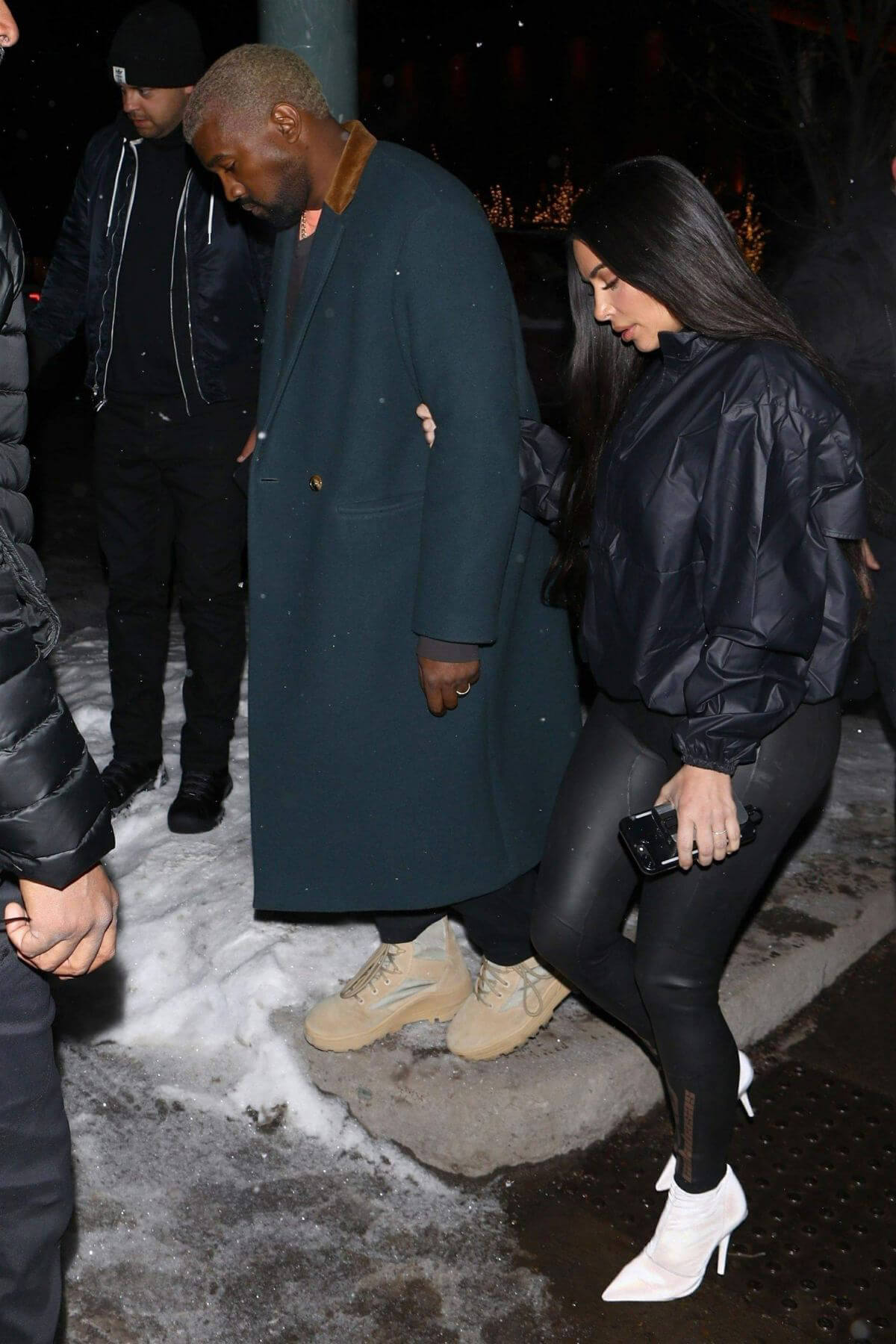 Kim Kardashian and Kanye West at Matsuhisa Restaurant in Aspen 2018/12/30