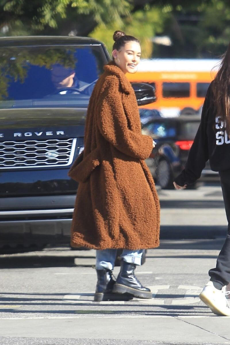 Madison Beer Out Shopping in Hollywood 2019/01/04