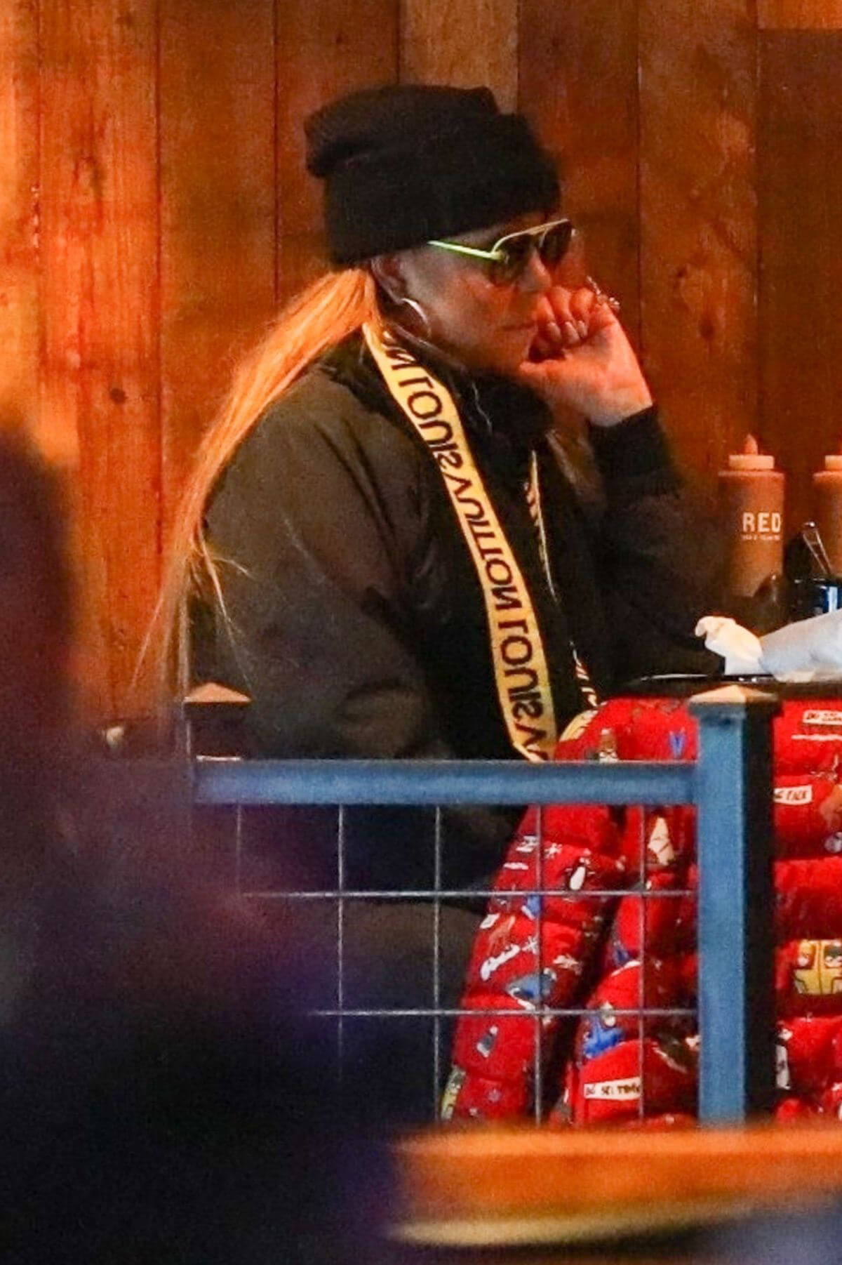 Mariah Carey Out on Snow in Aspen 2018/12/27