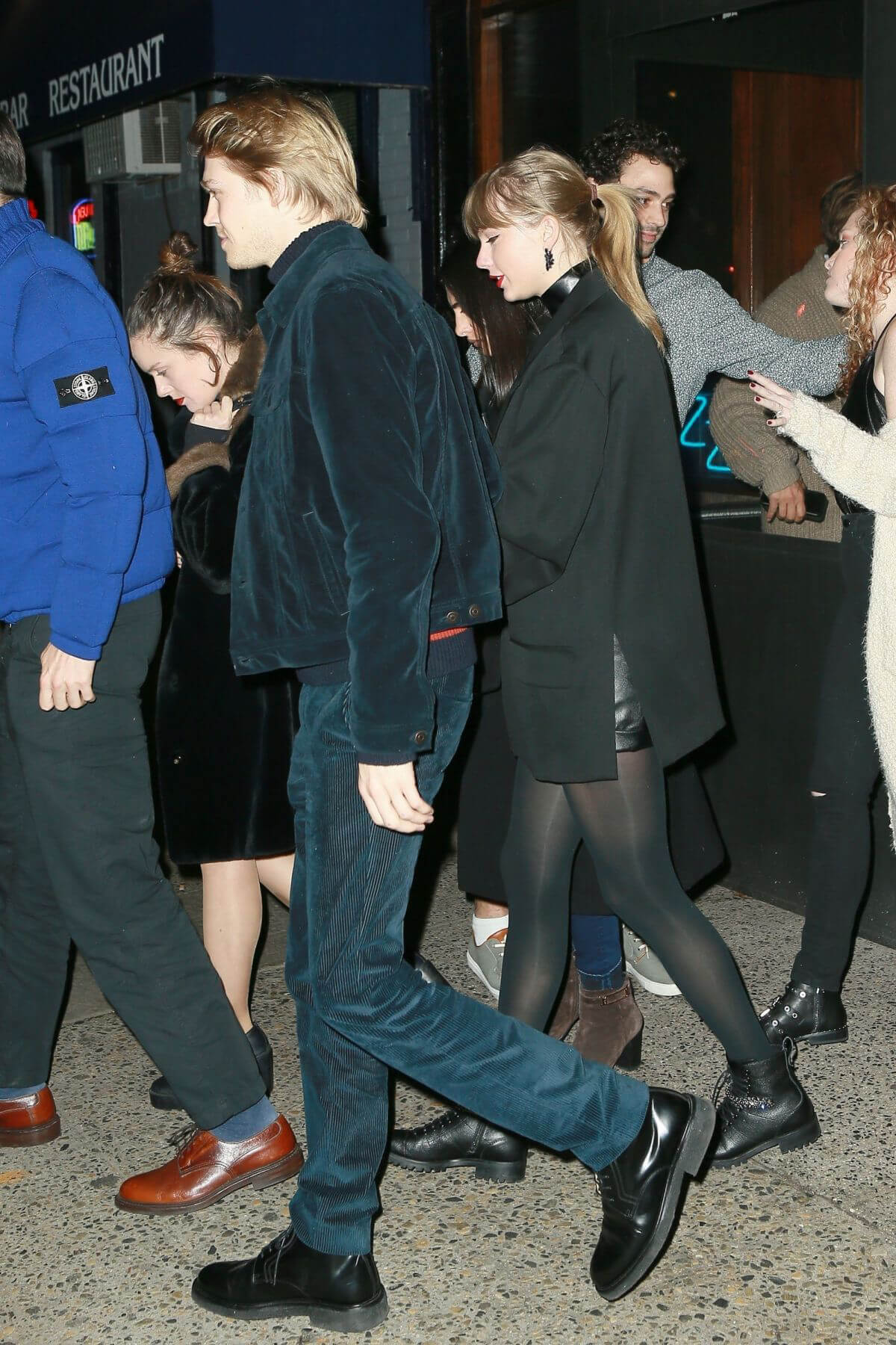 Taylor Swift and Joe Alwyn Night Out in New York 2018/12/30