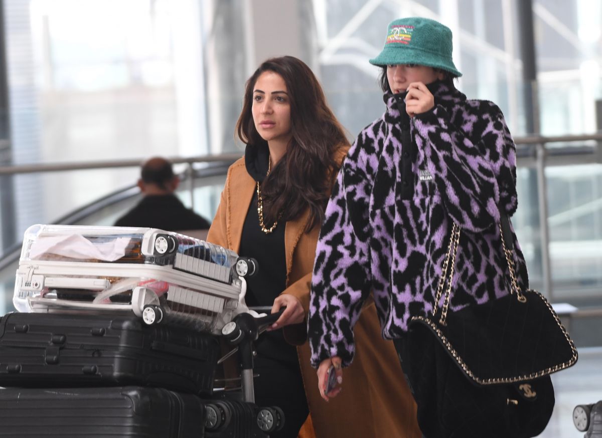 Dua Lipa at Heathrow Airport in London 2019/04/26