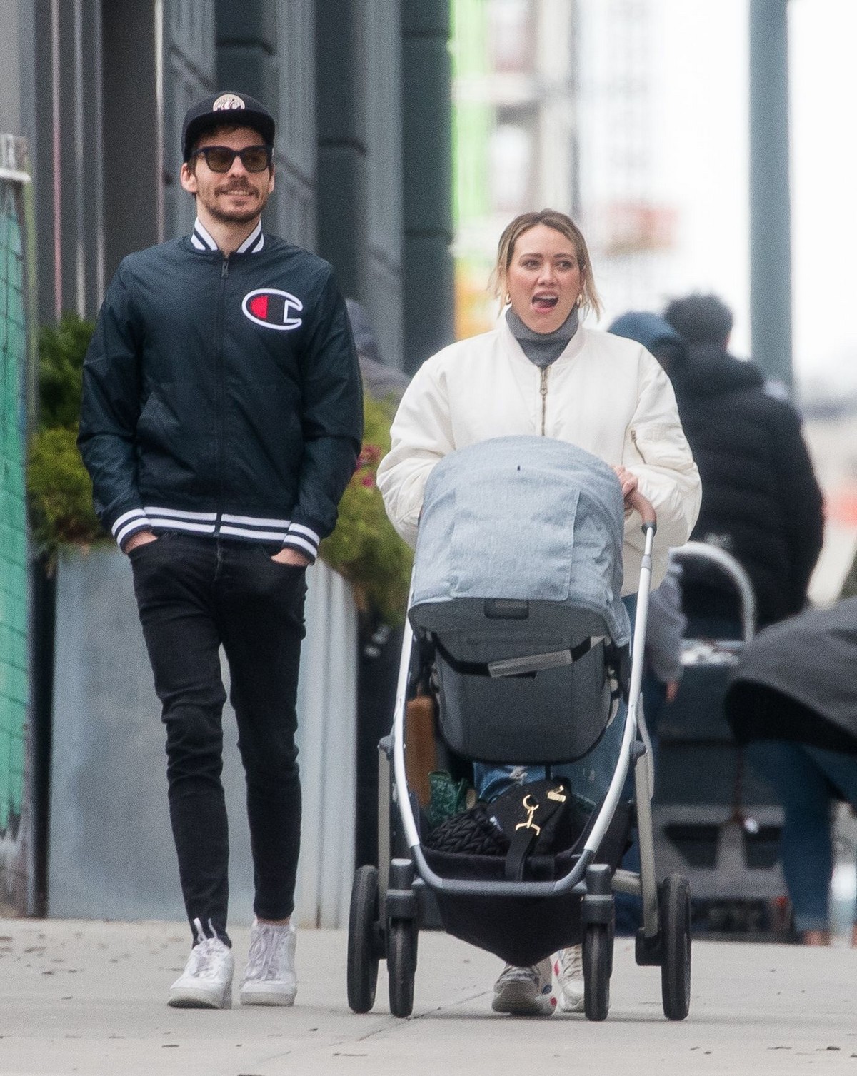 Hilary Duff and Matthew Koma Out in New York 2019/04/29