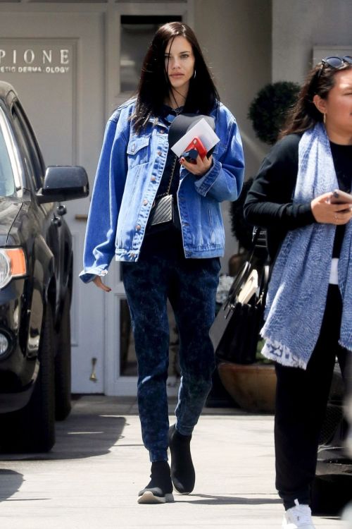 Adriana Lima at A dermatologist in Beverly Hills 2019/05/01 2