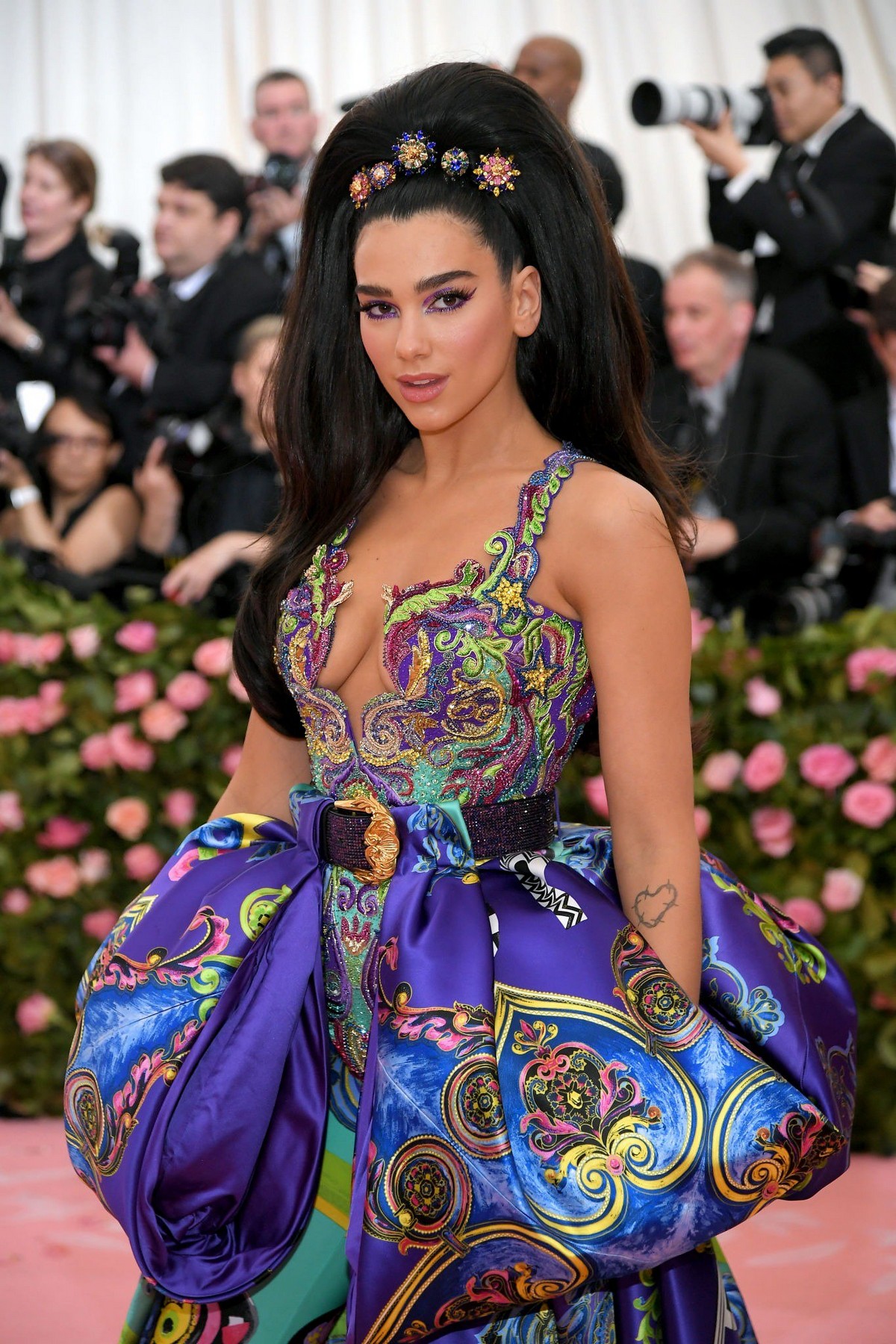 Dua Lipa at The 2019 Met Gala Celebrating Camp: Notes on Fashion in New York 2019/05/06