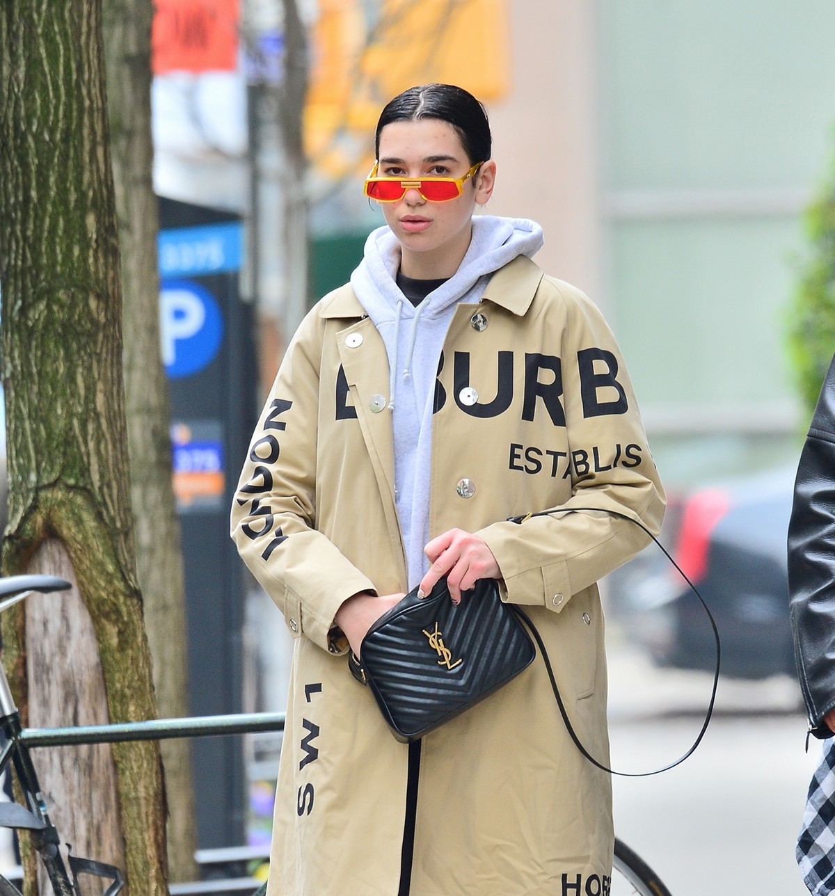 Dua Lipa leaving Gym in New York 2019/04/30