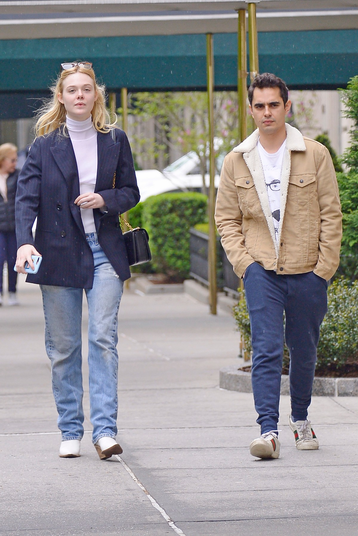 Elle Fanning and Max Minghella Out and About in New York 2019/05/03